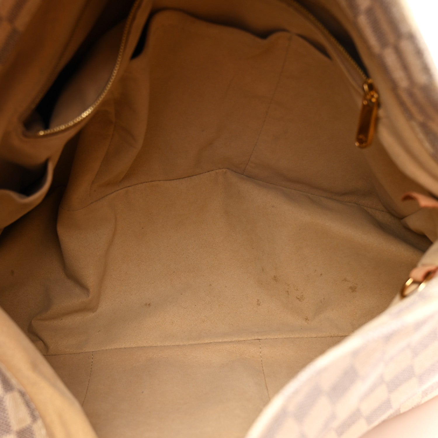 Louis Vuitton Damier Azur Artsy MM 4 of 11