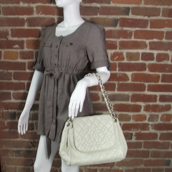 Caviar Timeless Accordian Flap White