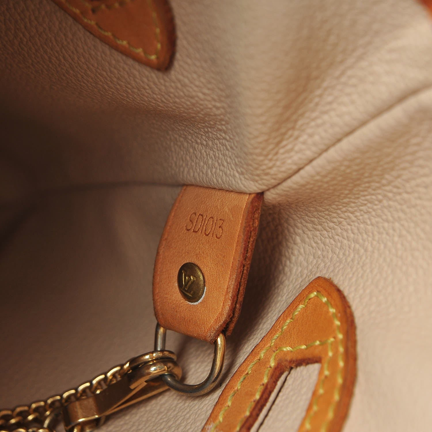 Louis Vuitton Monogram Petit Bucket 23 7 of 10