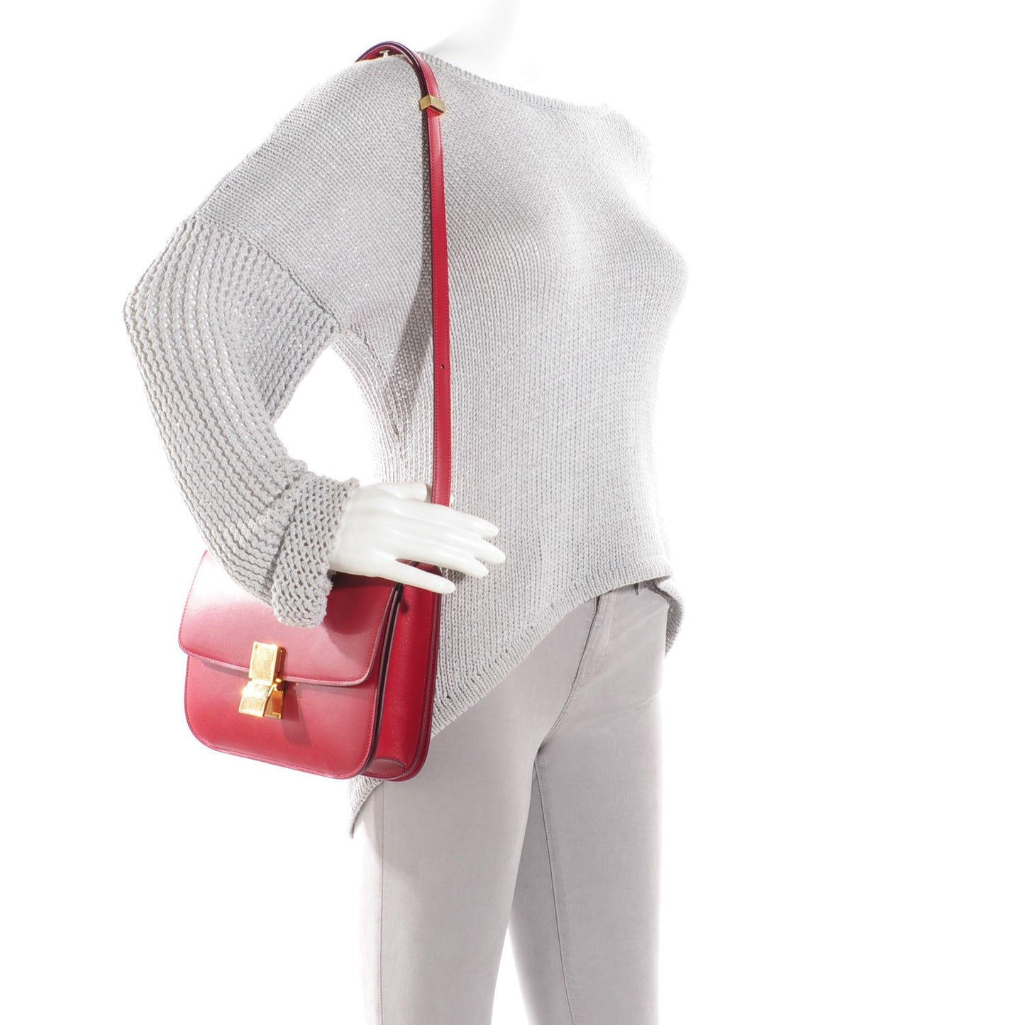 Smooth Calfskin Medium Classic Box Flap Bag Red