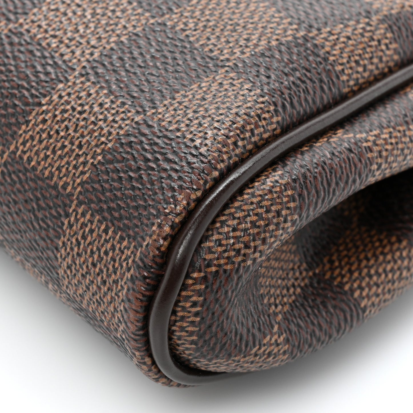 Damier Ebene Eva Clutch