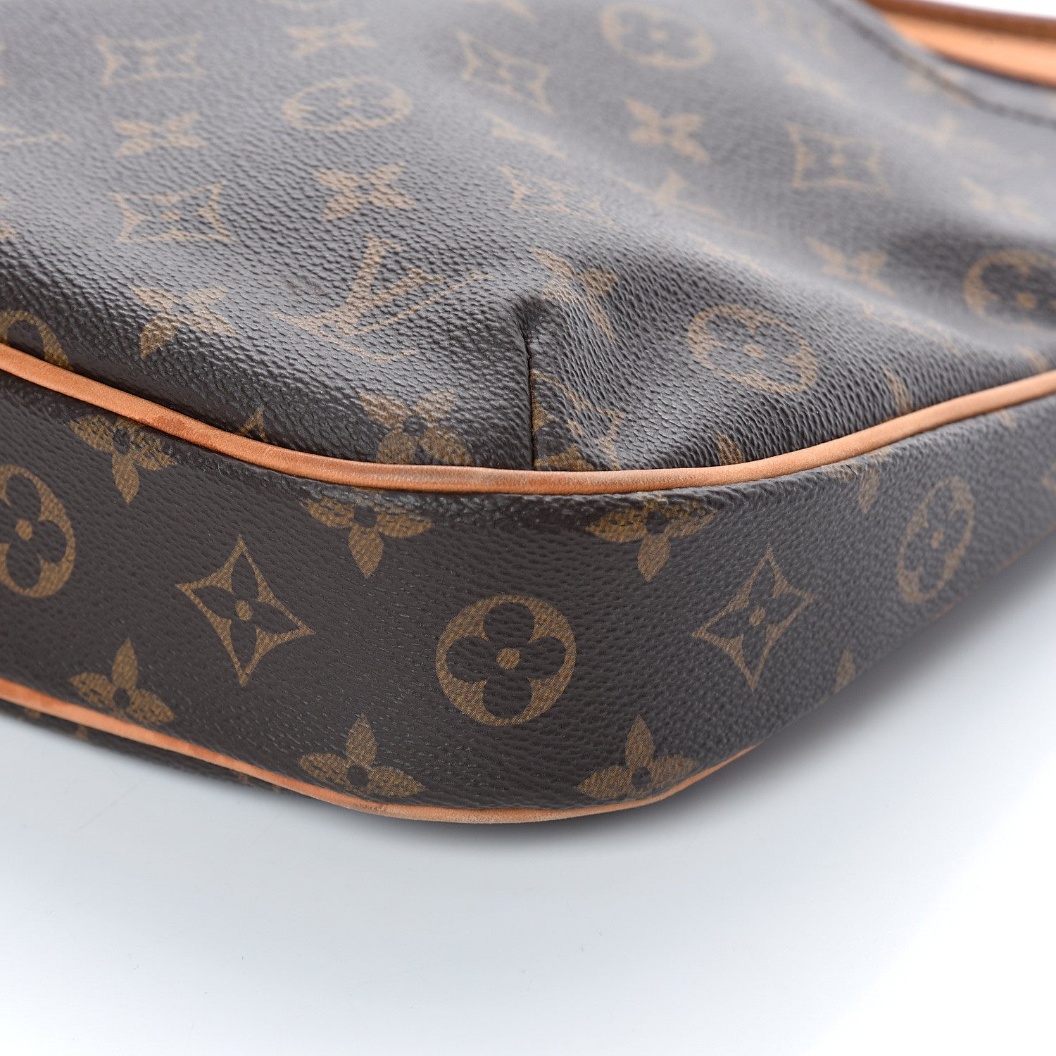 Louis Vuitton Monogram Odeon PM 8 of 8