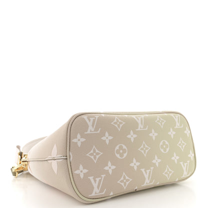 Louis Vuitton Monogram Giant Spring In The City Marshmallow Hobo Sunset Kaki 4 of 10