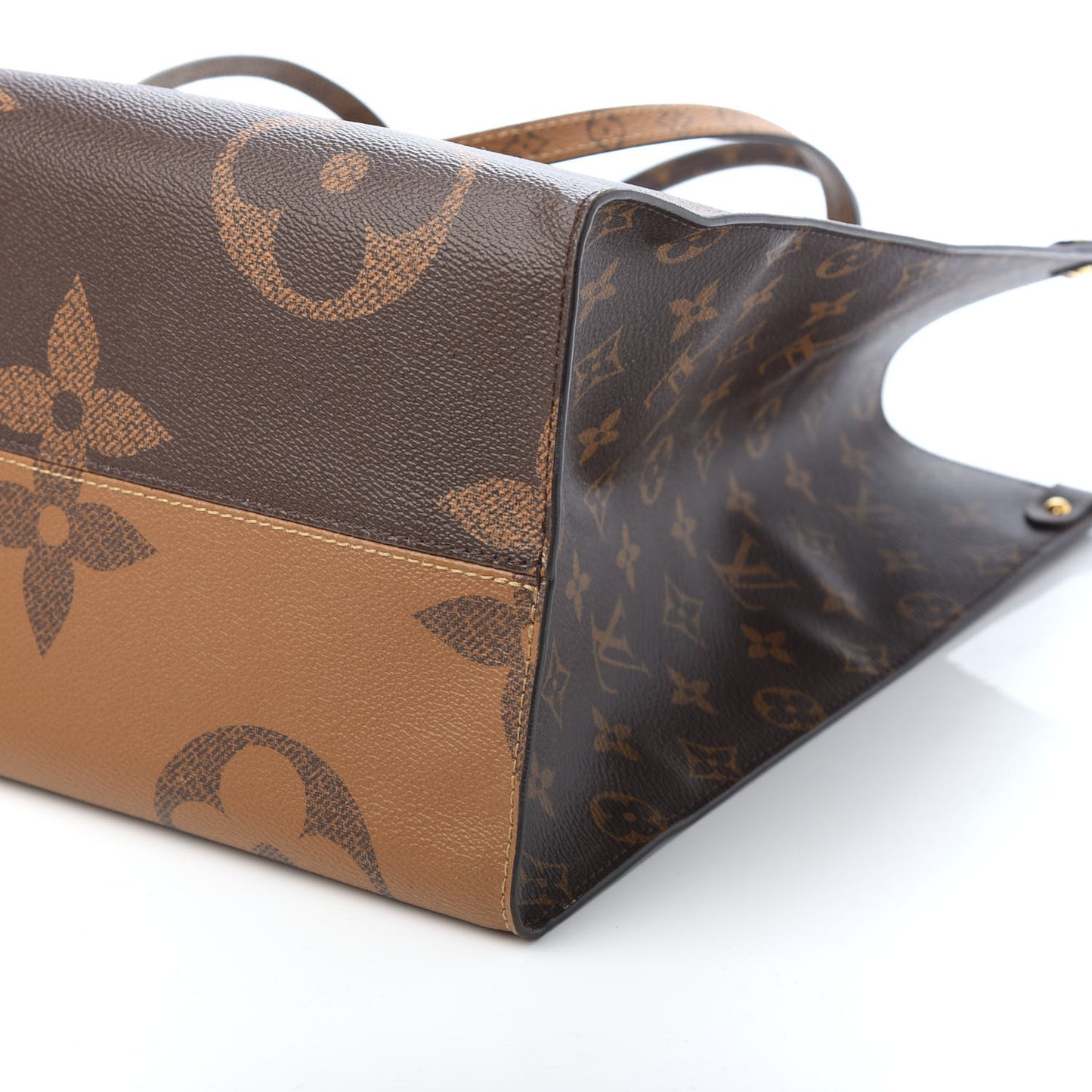 Reverse Monogram Giant Onthego GM