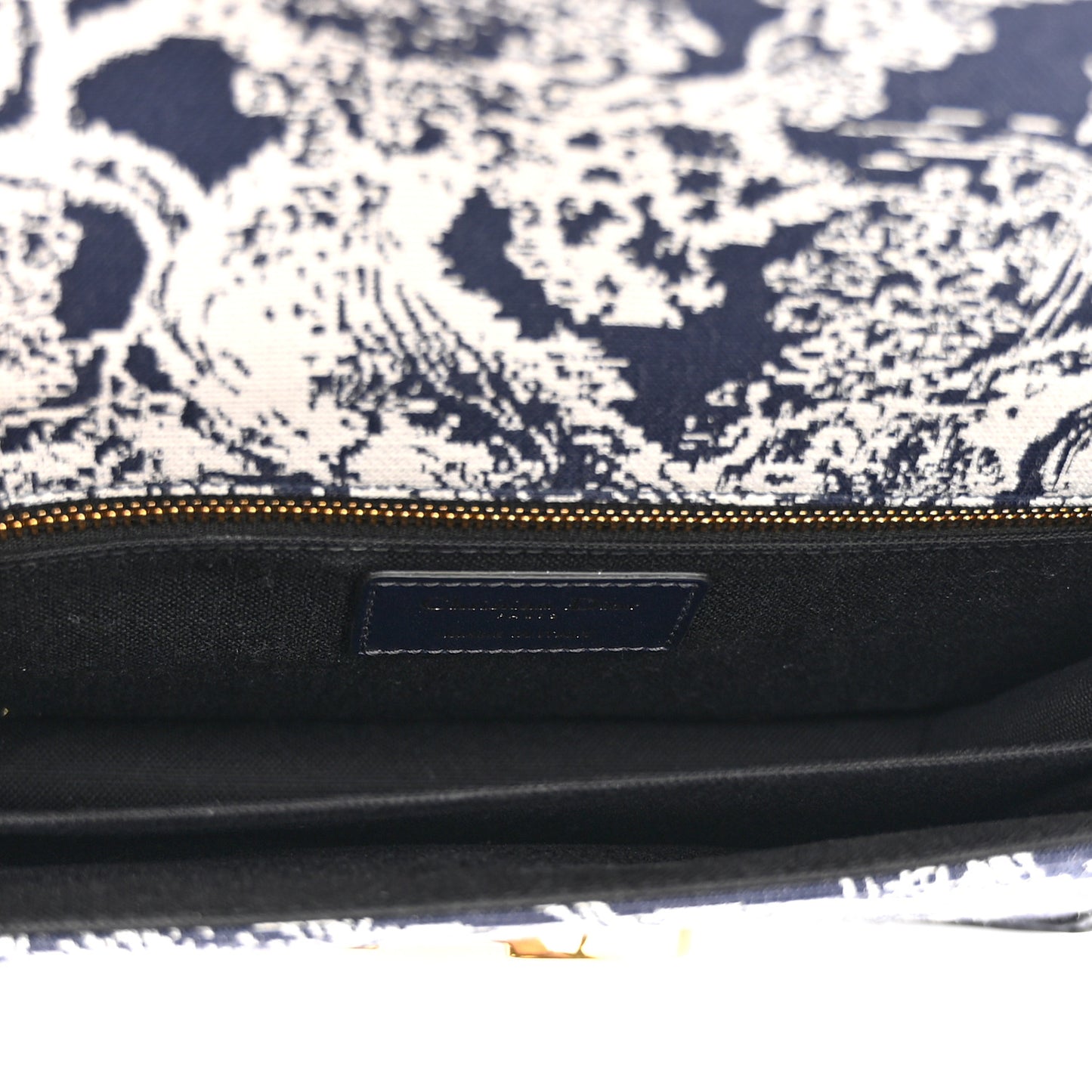 Toile de Jouy Reverse Jacquard 30 Montaigne Flap Bag Blue