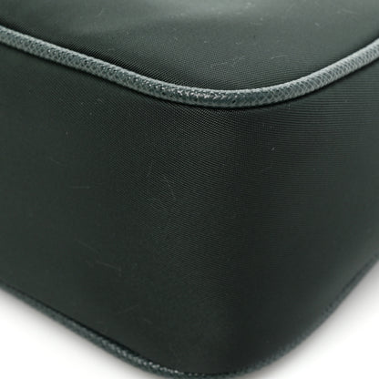 Prada Re-Nylon Saffiano Re-Edition 2005 Shoulder Bag Smeraldo 11 of 11