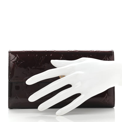 Louis Vuitton Vernis Sarah Wallet Amarante 2 of 11