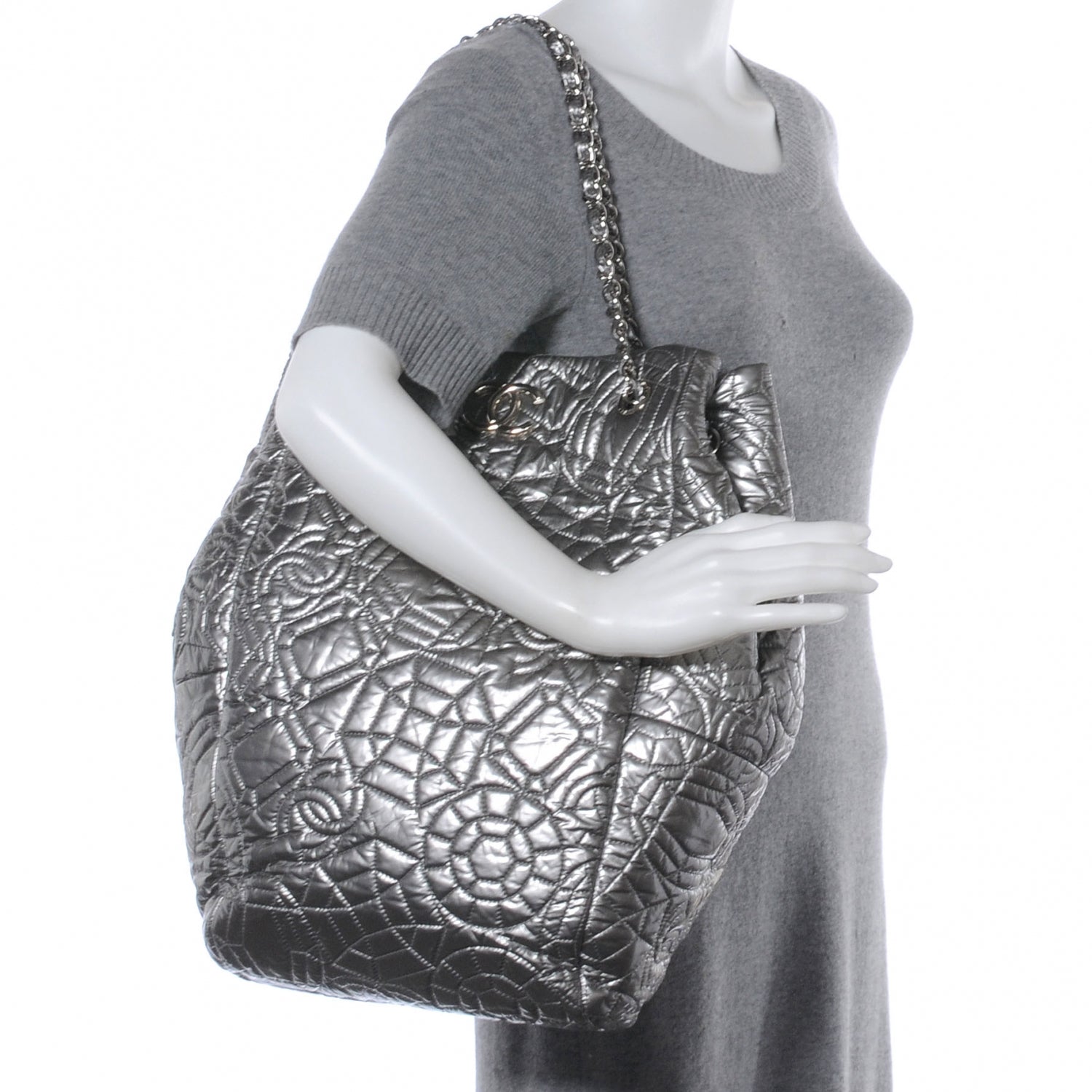 Chanel Vinyl Graphic Edge Tote Silver 2 of 8