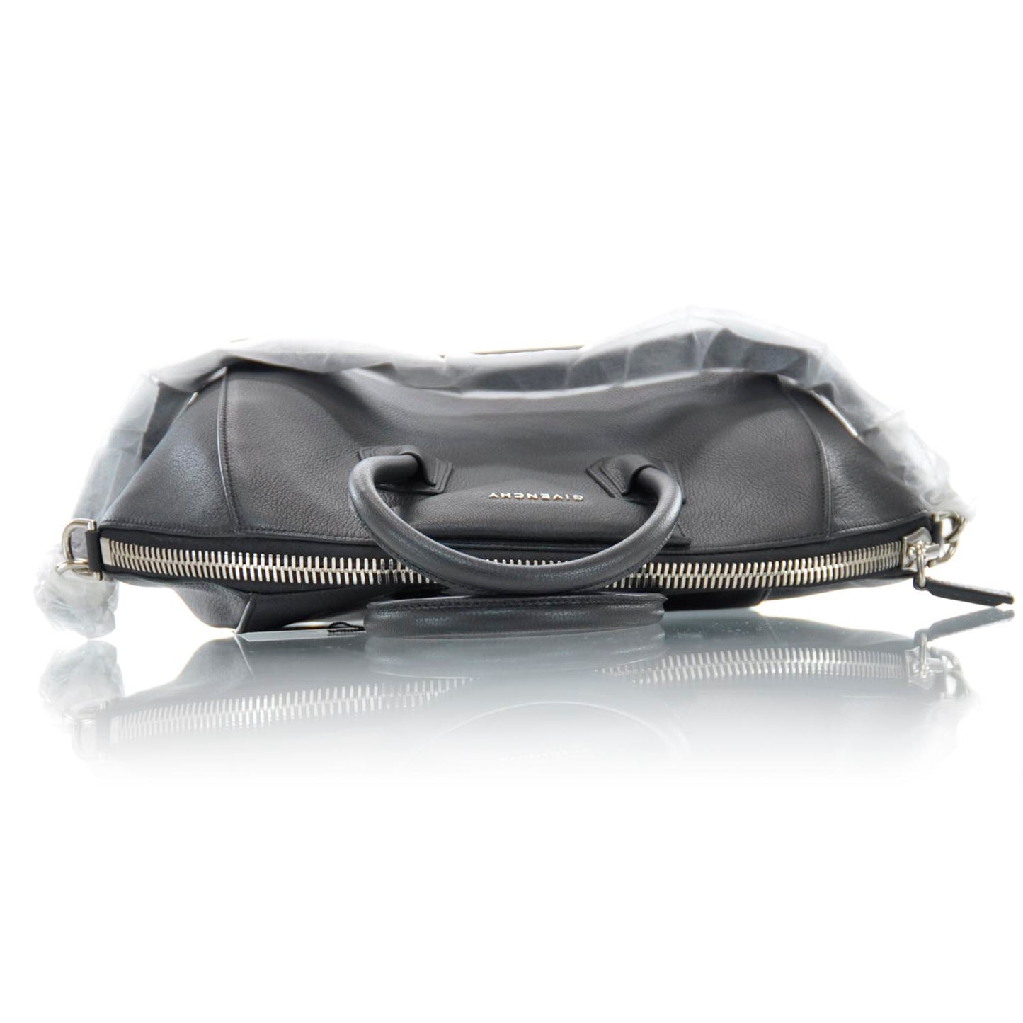 Calfskin Large Antigona Black