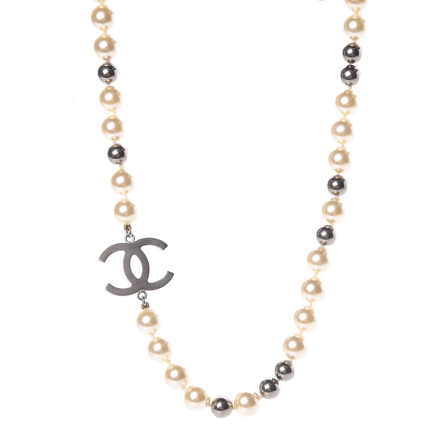 Pearl CC Short Necklace Silver