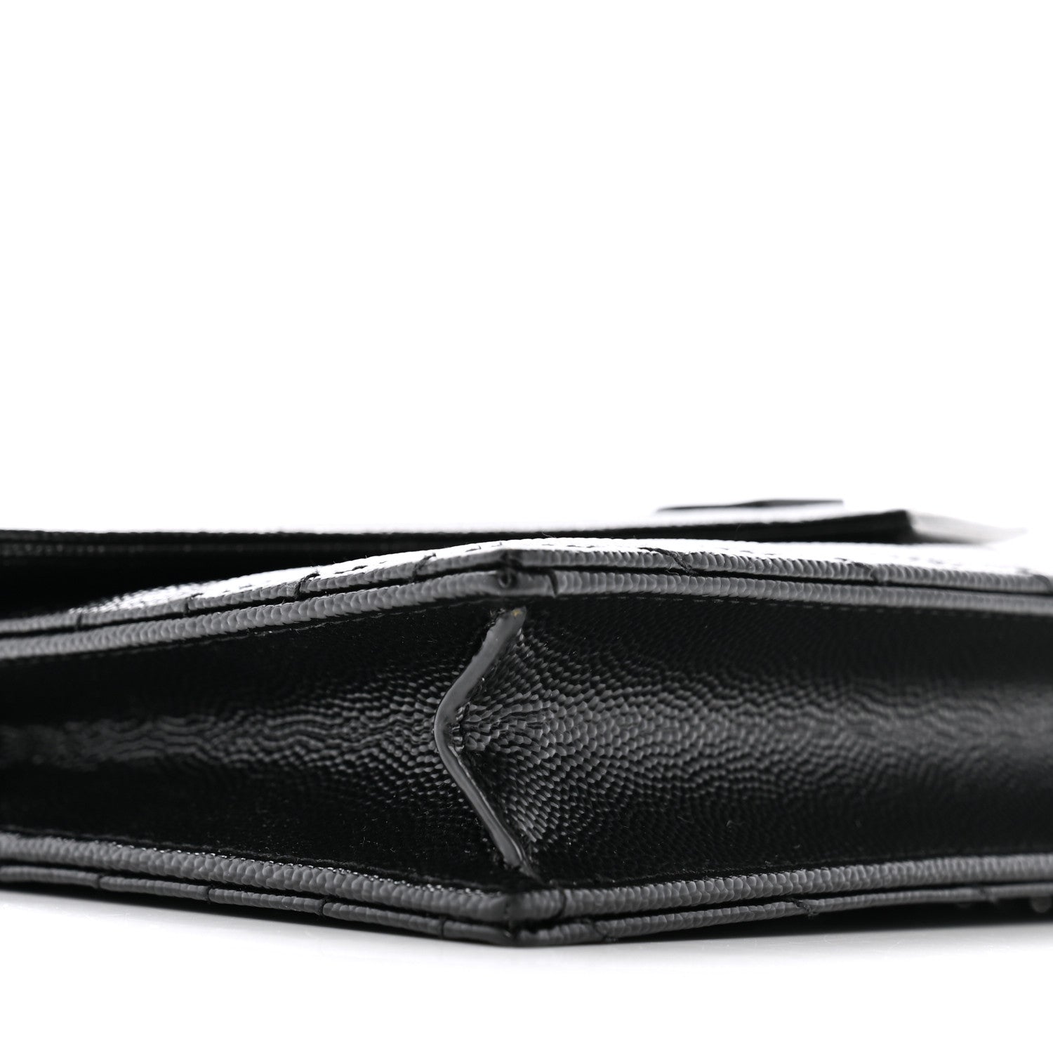 Saint Laurent Grain De Poudre Matelasse Chevron Monogram Monochrome Envelope Chain Wallet Black 8 of 14
