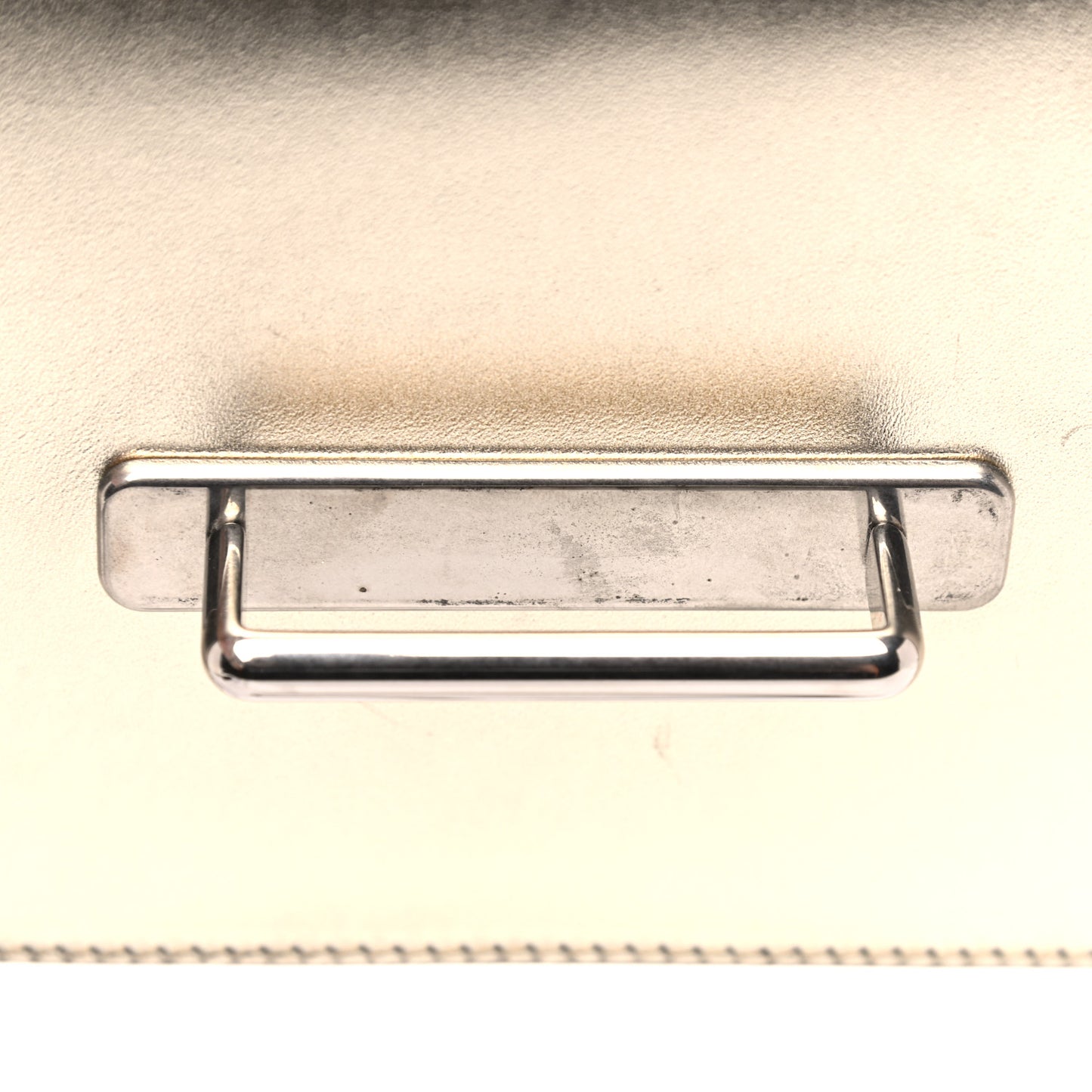 Metallic City Calf Saffiano Cahier Bag Pirite Black