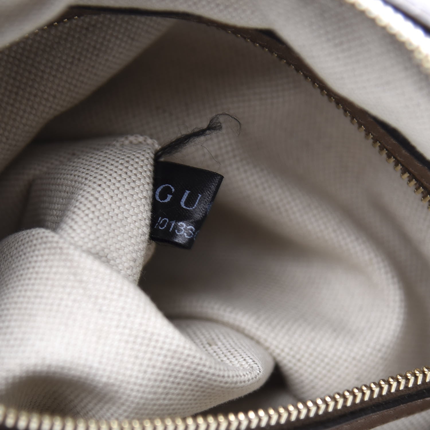 Gucci GG Supreme Monogram Margaux Calfskin Medium Nice Hobo Beige Ebony Acero 7 of 11