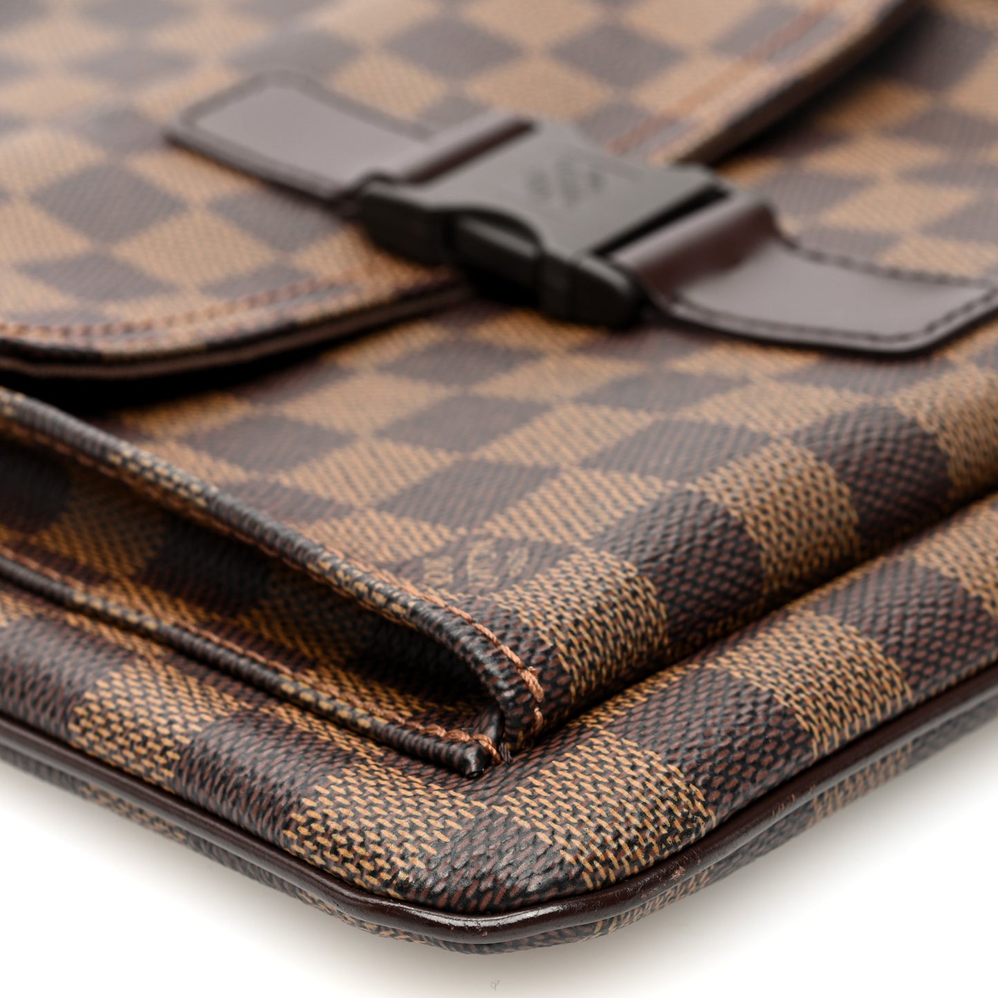 Damier Ebene Pochette Melville