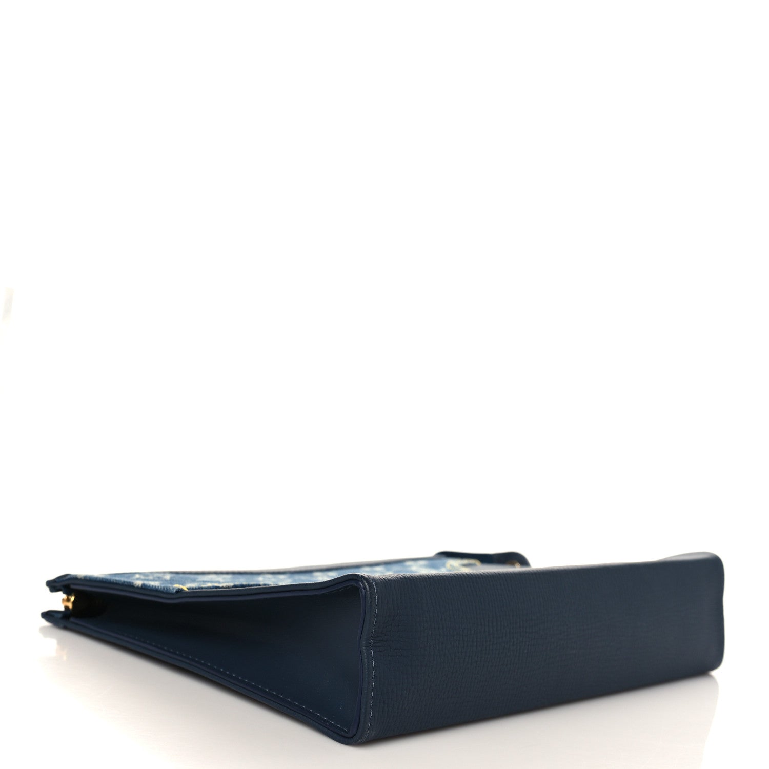 Louis Vuitton X NIGO Taurillon Monogram Denim Drip Pochette Voyage MM Blue 4 of 6