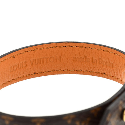 Louis Vuitton Monogram Essential V Bracelet 3 of 3