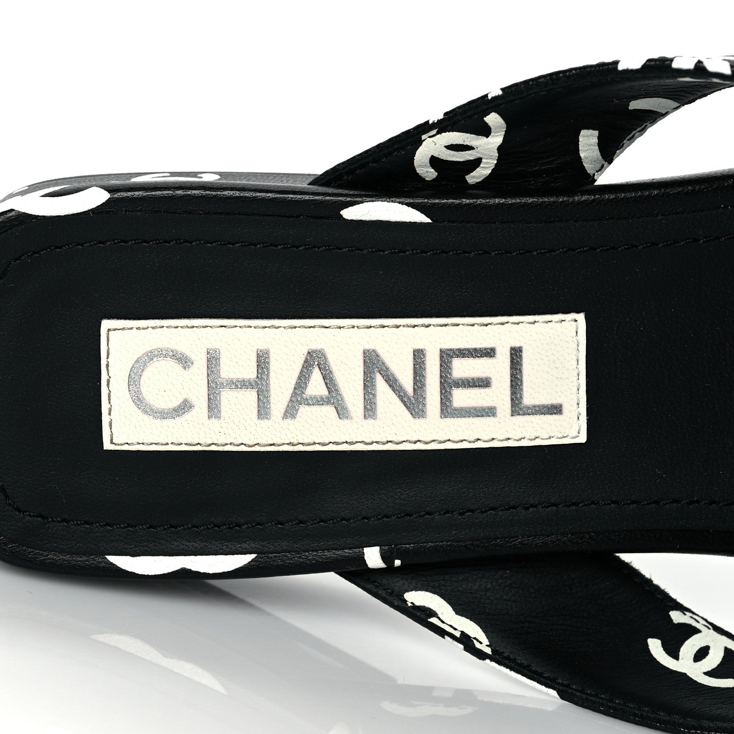 Chanel Lambskin Printed CC Thong Sandals 39.5 Black White 8 of 9