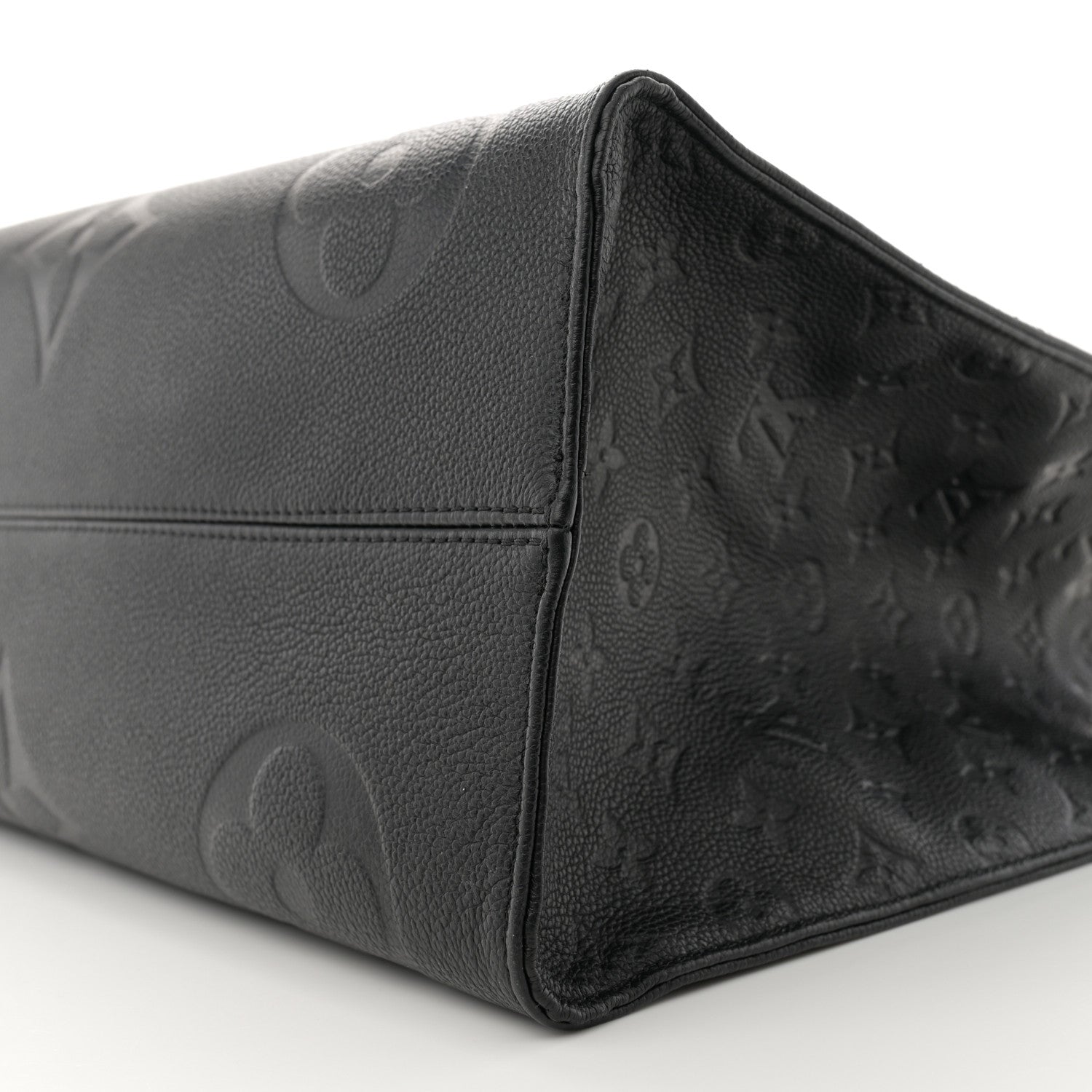 Louis Vuitton Empreinte Monogram Giant Onthego GM Black 9 of 12