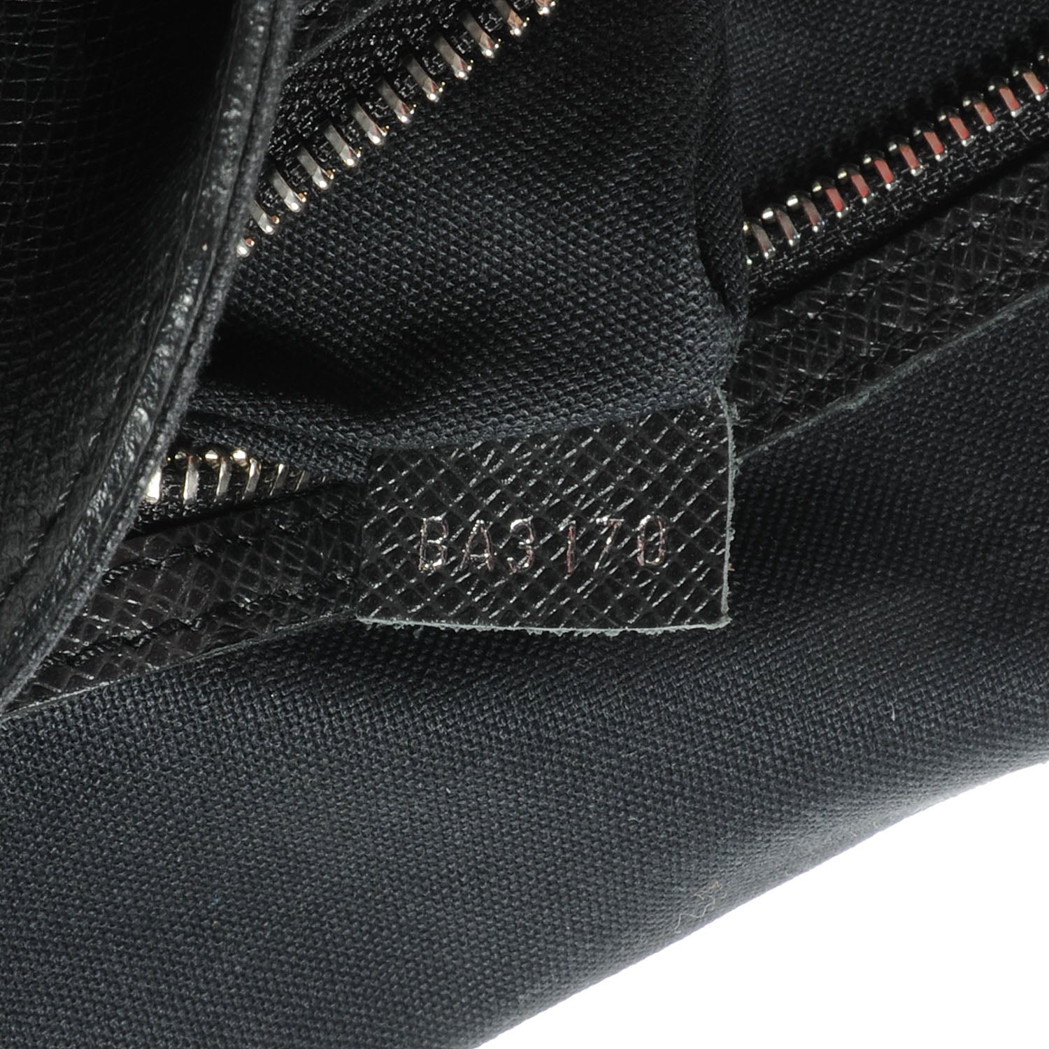 Louis Vuitton Taiga Roman MM Messenger Bag Ardoise 7 of 7