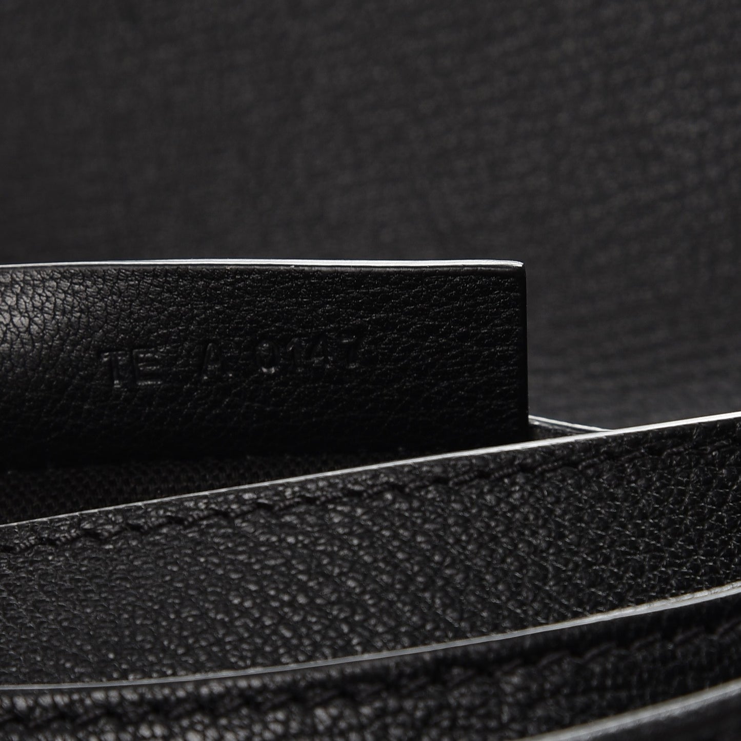 Sugar Goatskin Medium Antigona Envelope Clutch Black
