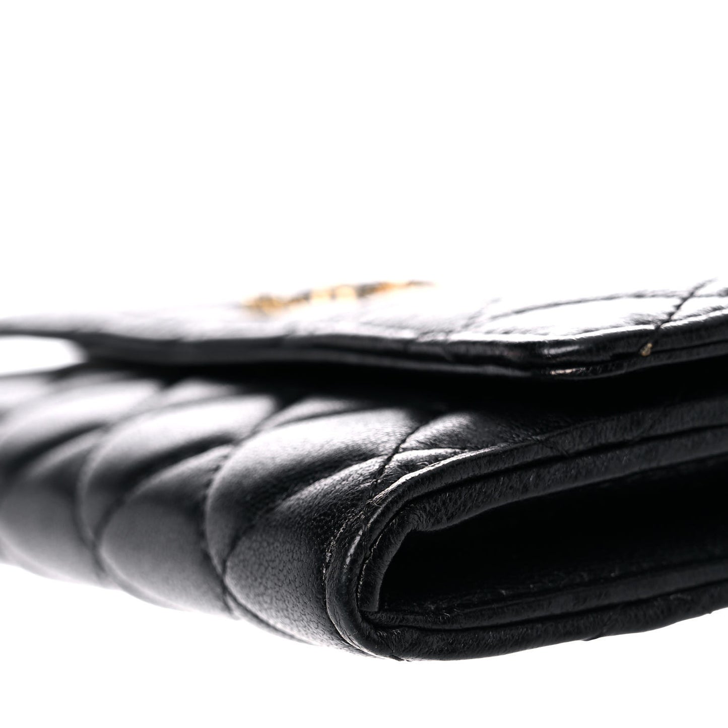 Lambskin Quilted Medium Chanel 19 Flap Wallet Black