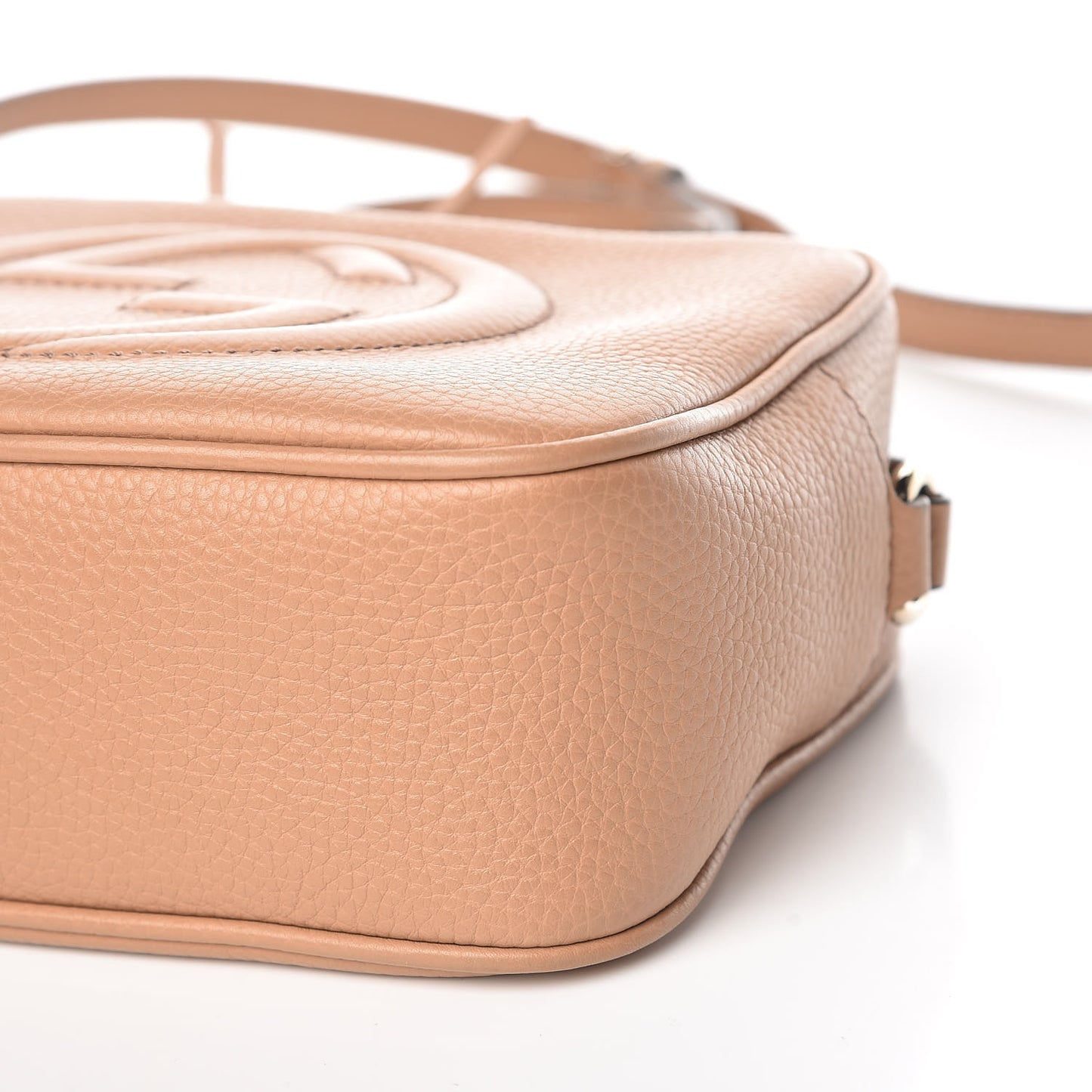 Pebbled Calfskin Small Soho Disco Bag Camelia
