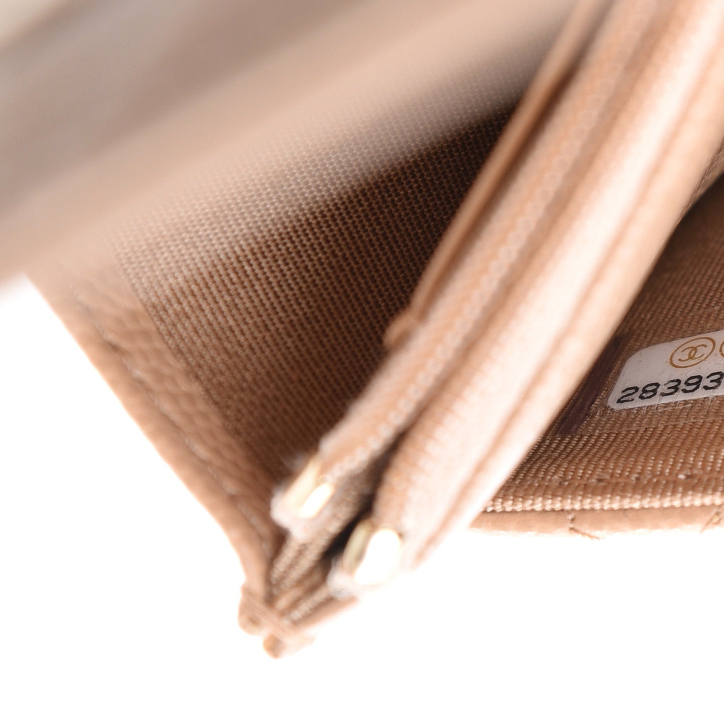 Caviar Quilted Wallet On Chain WOC Beige