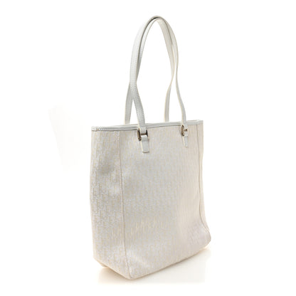 Christian Dior Monogram Tote White 3 of 12