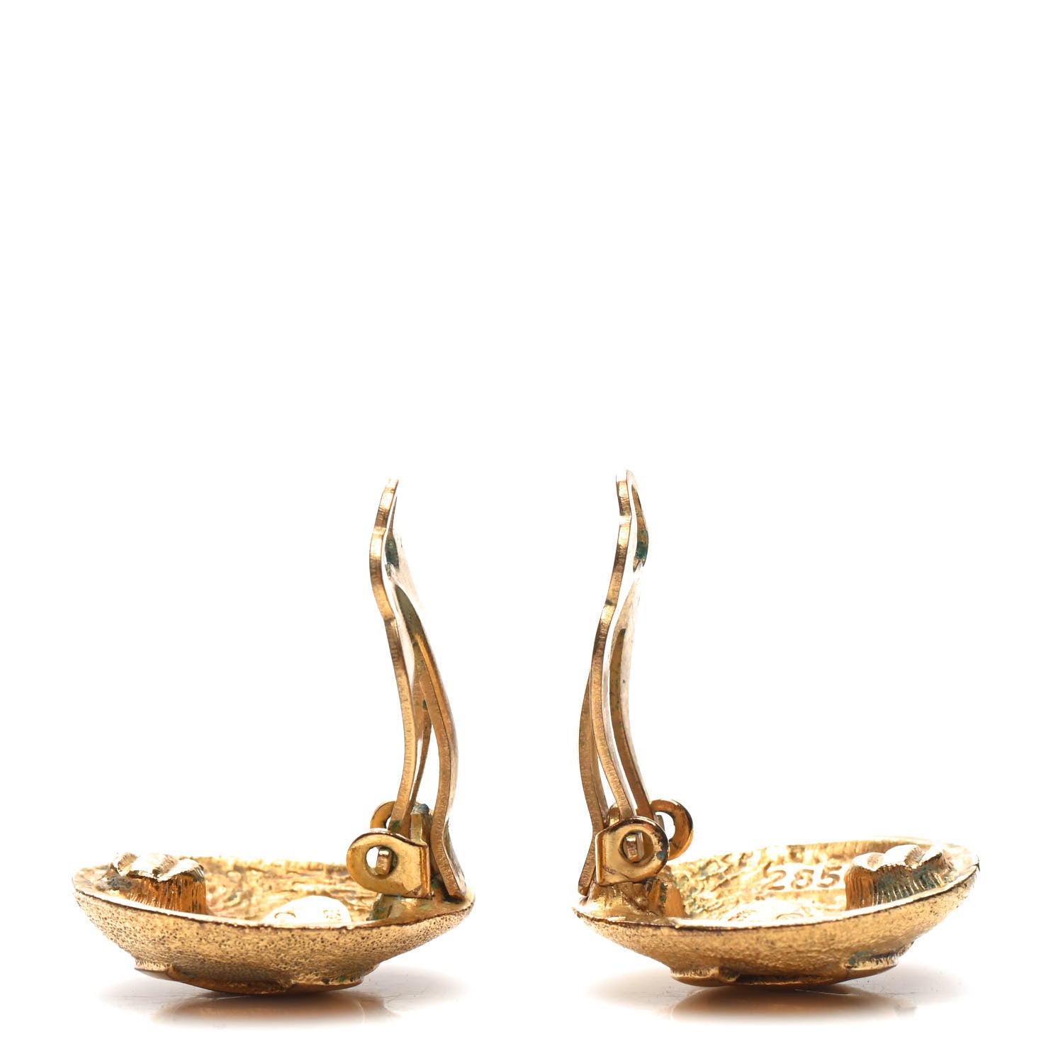 Chanel Round CC Clip On Earrings Gold 3 of 5