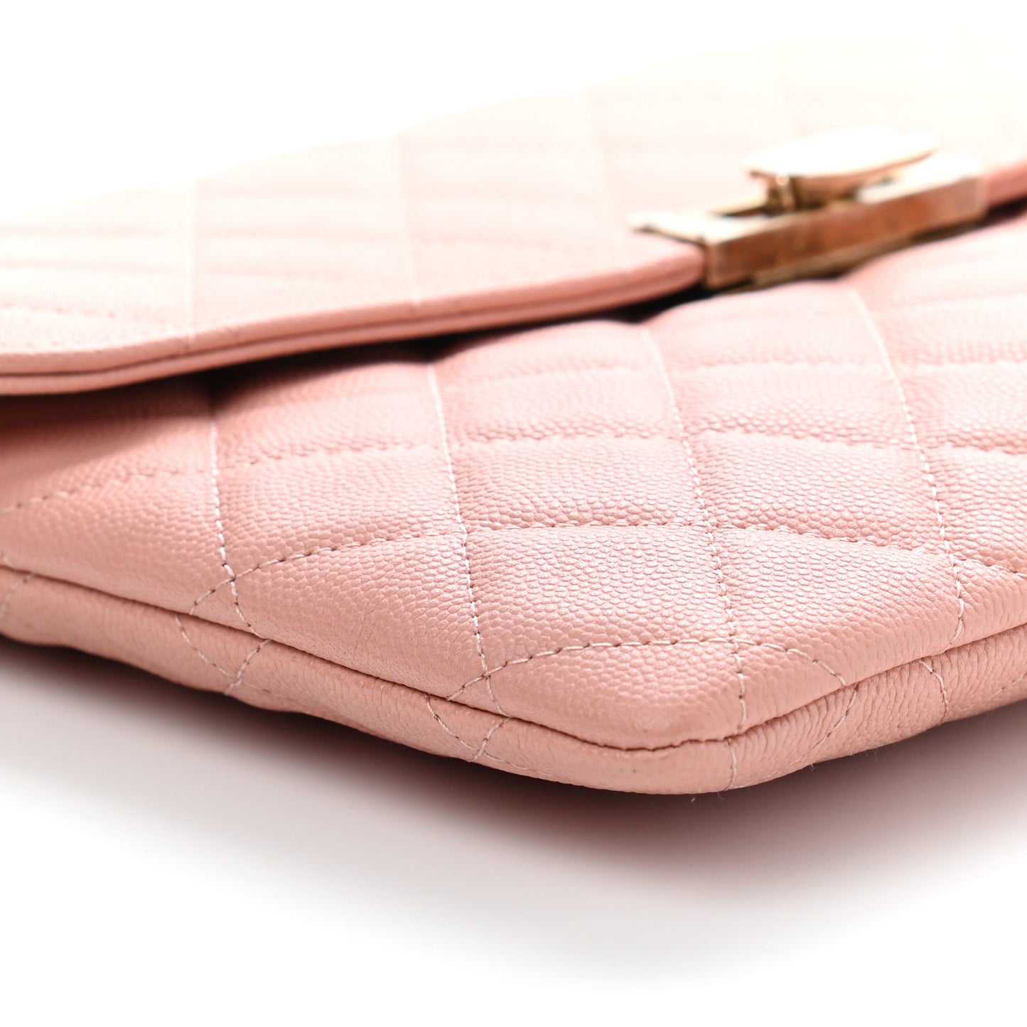 Caviar Quilted Medium Golden Class Pouch Light Pink