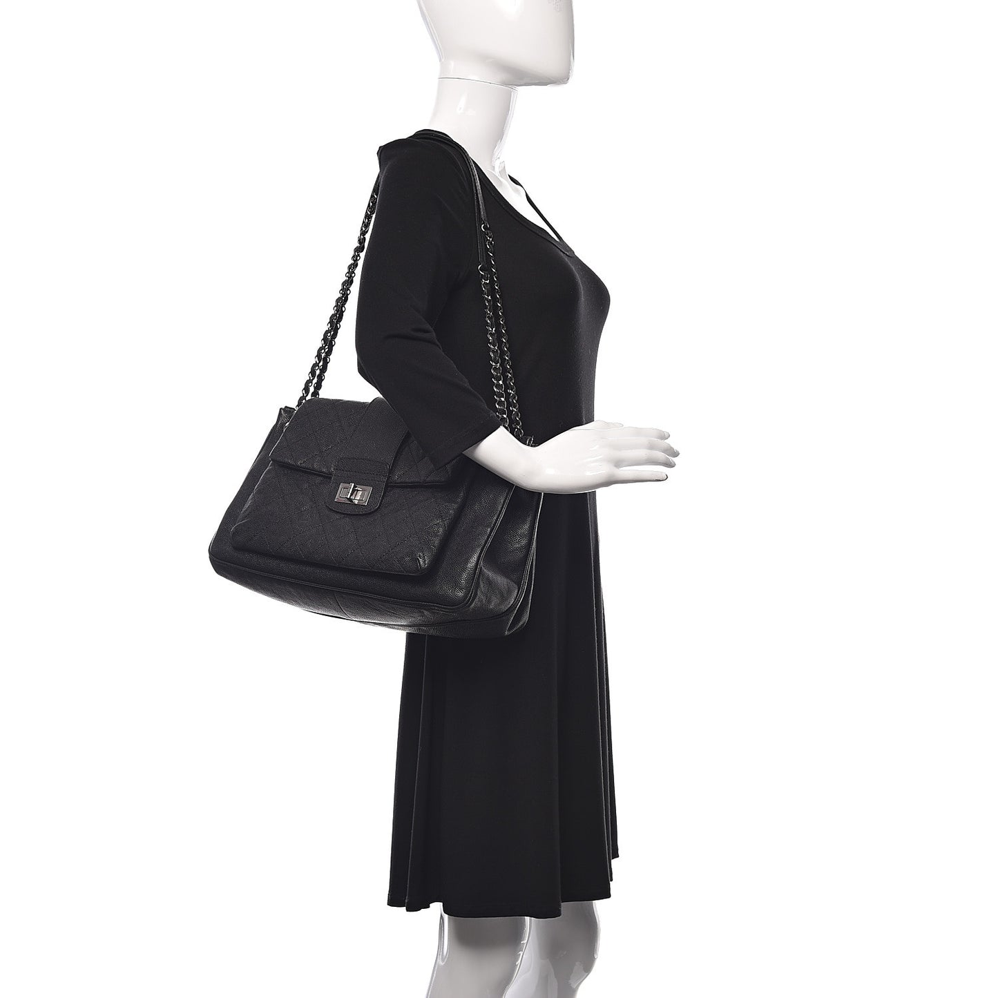 Caviar Mademoiselle Accordion Flap Black