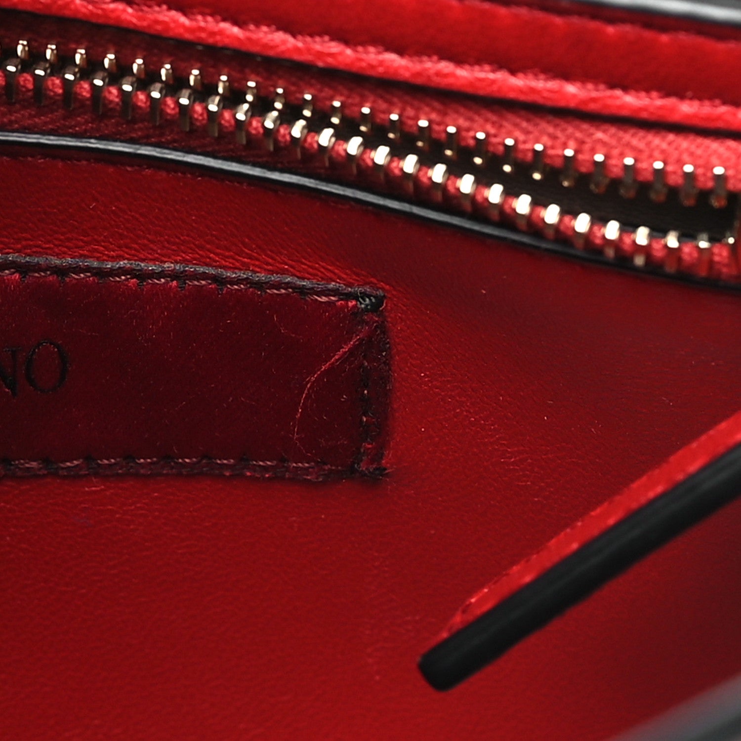 Valentino Garavani Lambskin Medium Rockstud Spike Shoulder Bag Poudre 10 of 11