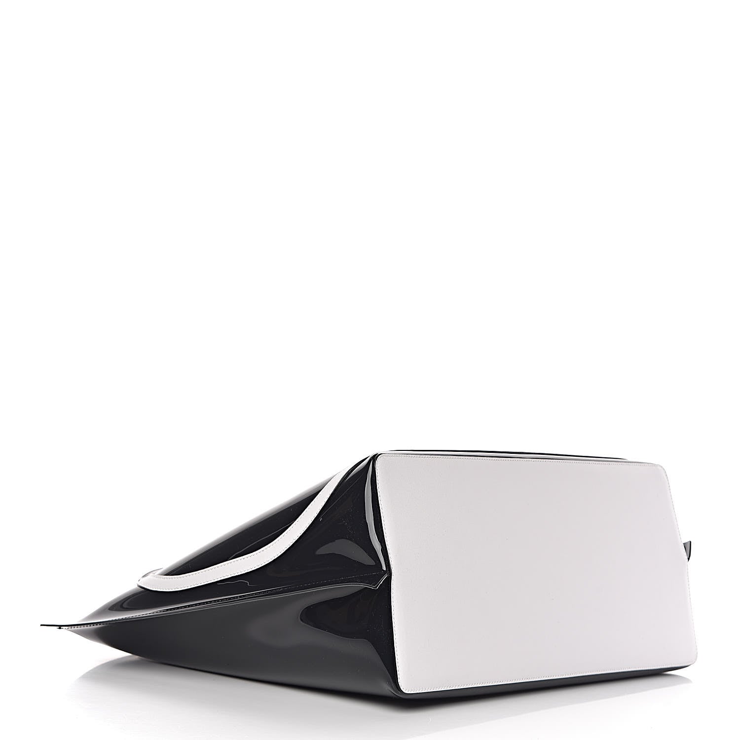Valentino Garavani Patent Large Escape Tote Black White 5 of 13