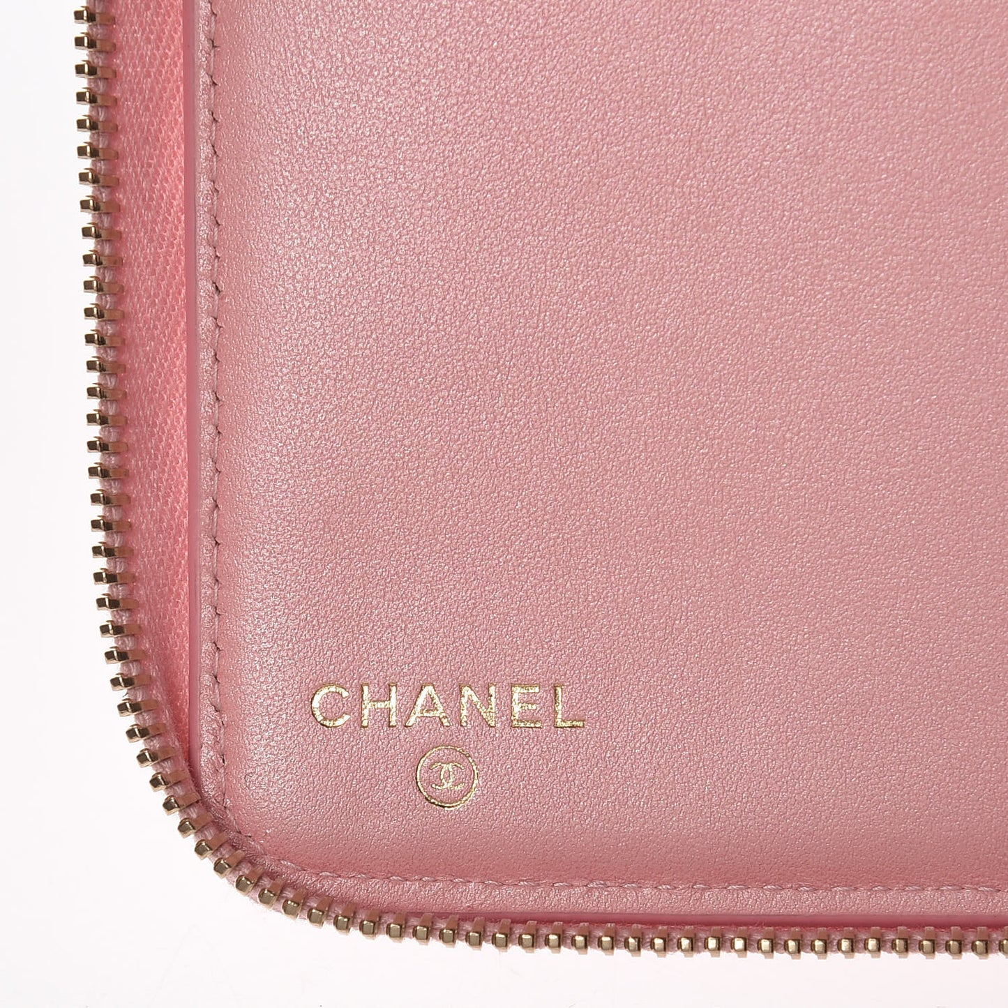 Iridescent Caviar Quilted Large Zip Around Organizer Wallet Pink