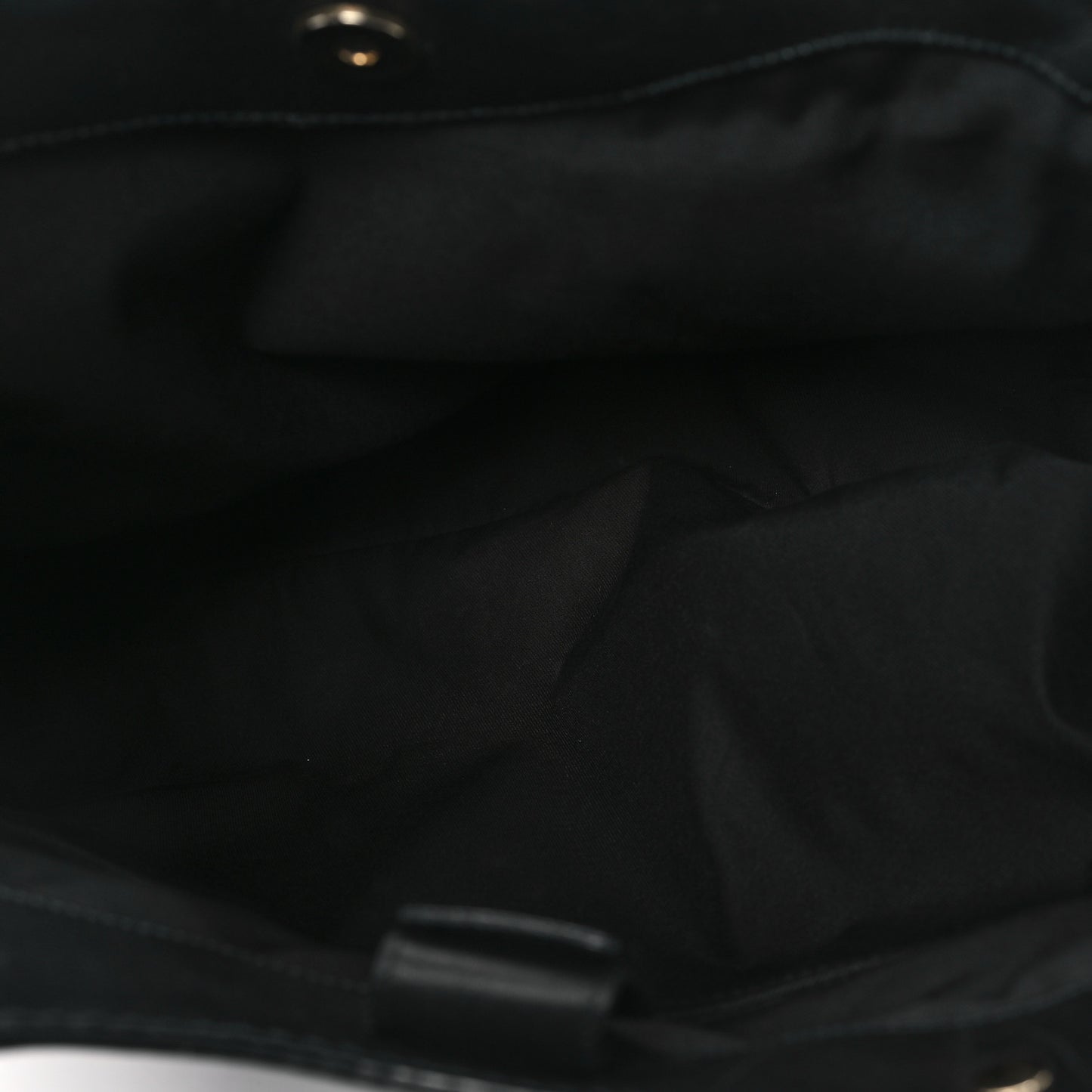 Monogram Medium Sukey Black