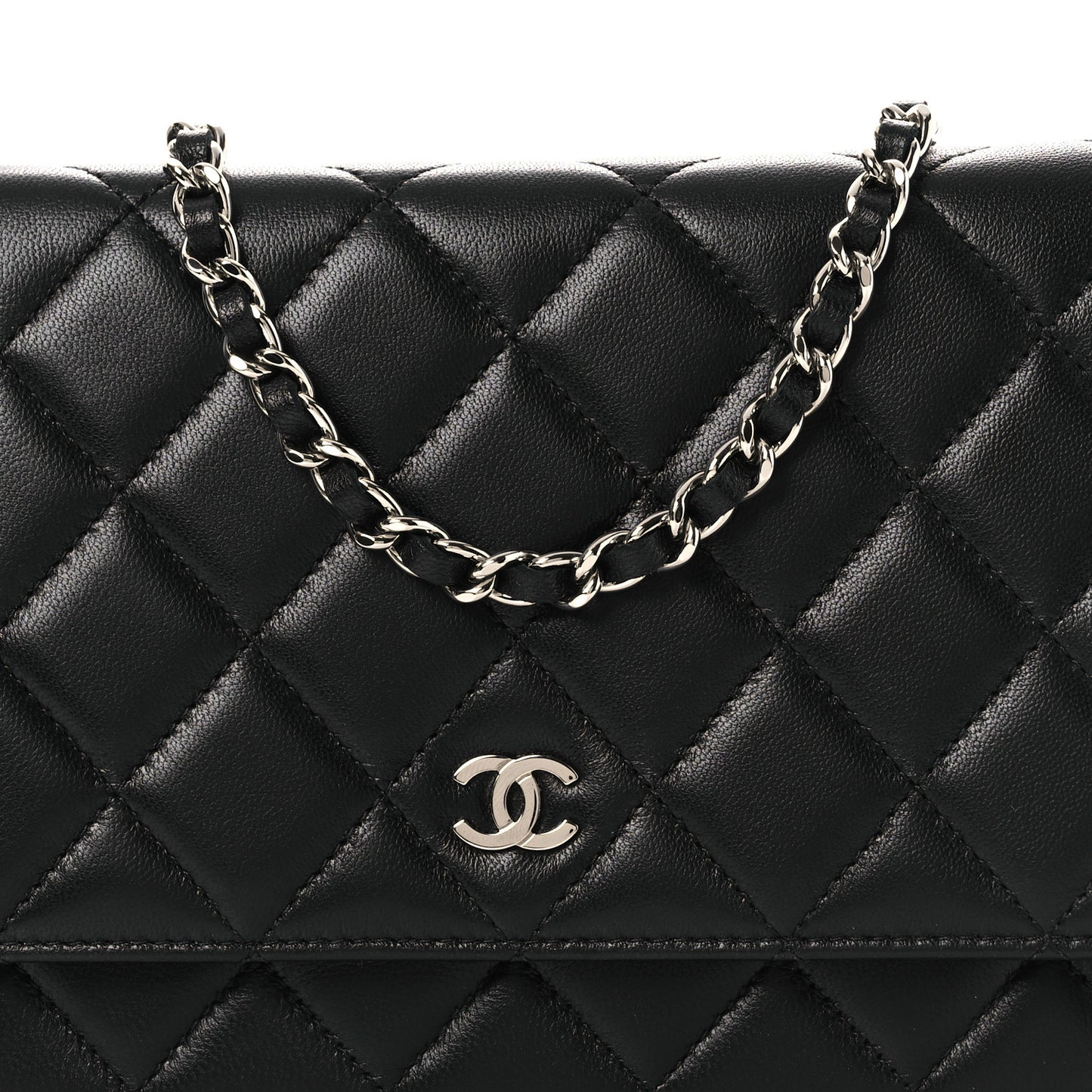 Lambskin Quilted Wallet On Chain WOC Black