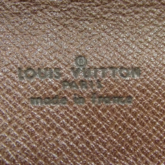 Monogram Chantille