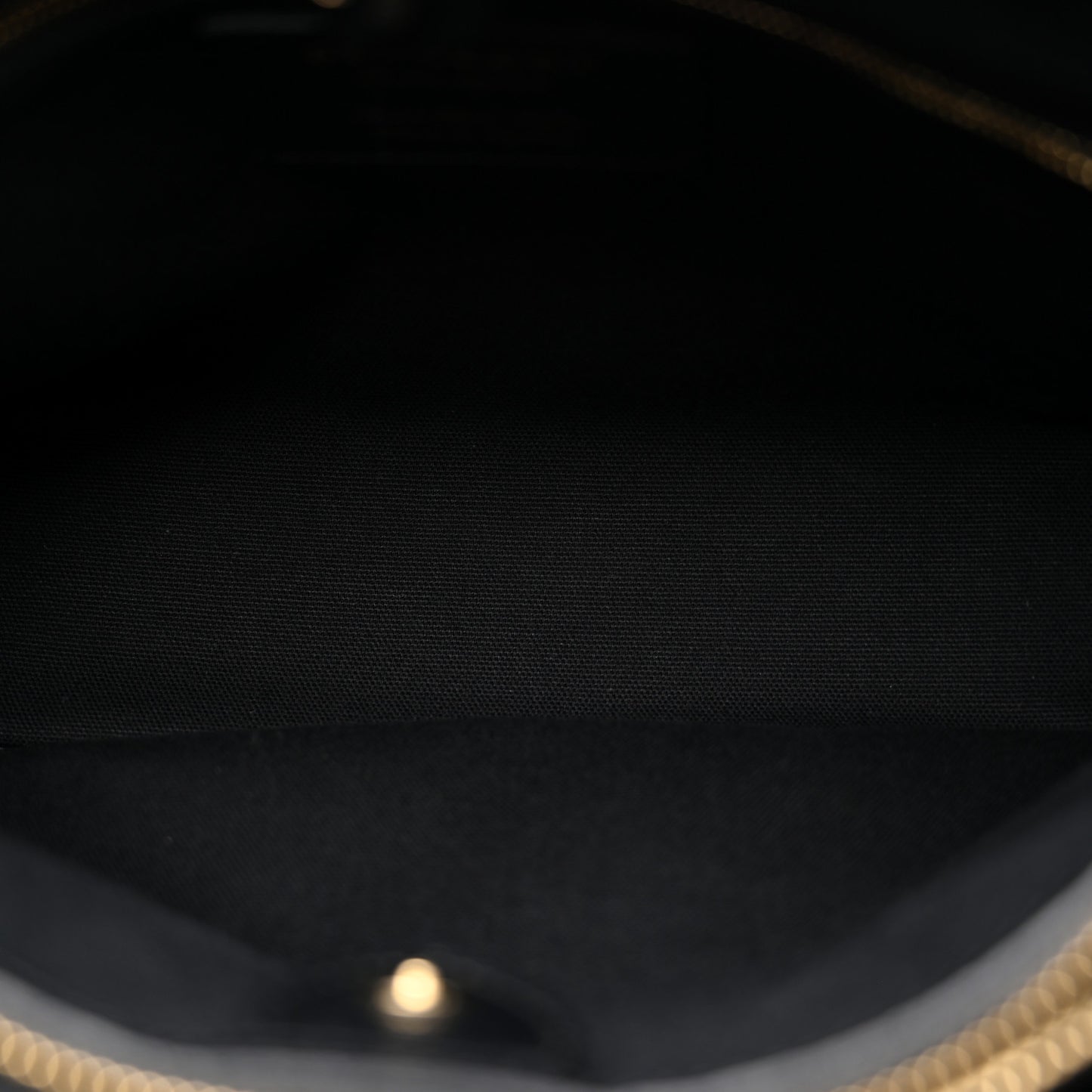 Derby Calfskin Medium Banner Tote Black