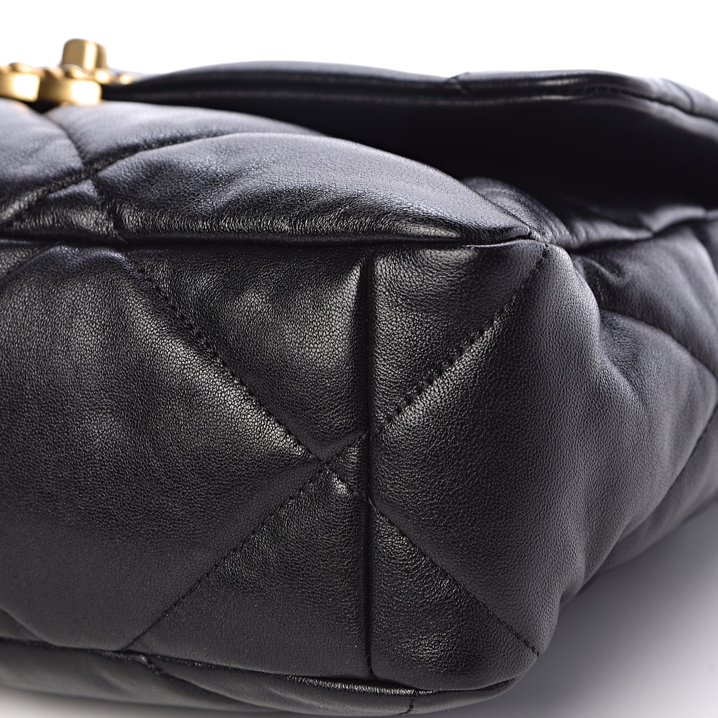 Lambskin Quilted Large 19 Flap Black