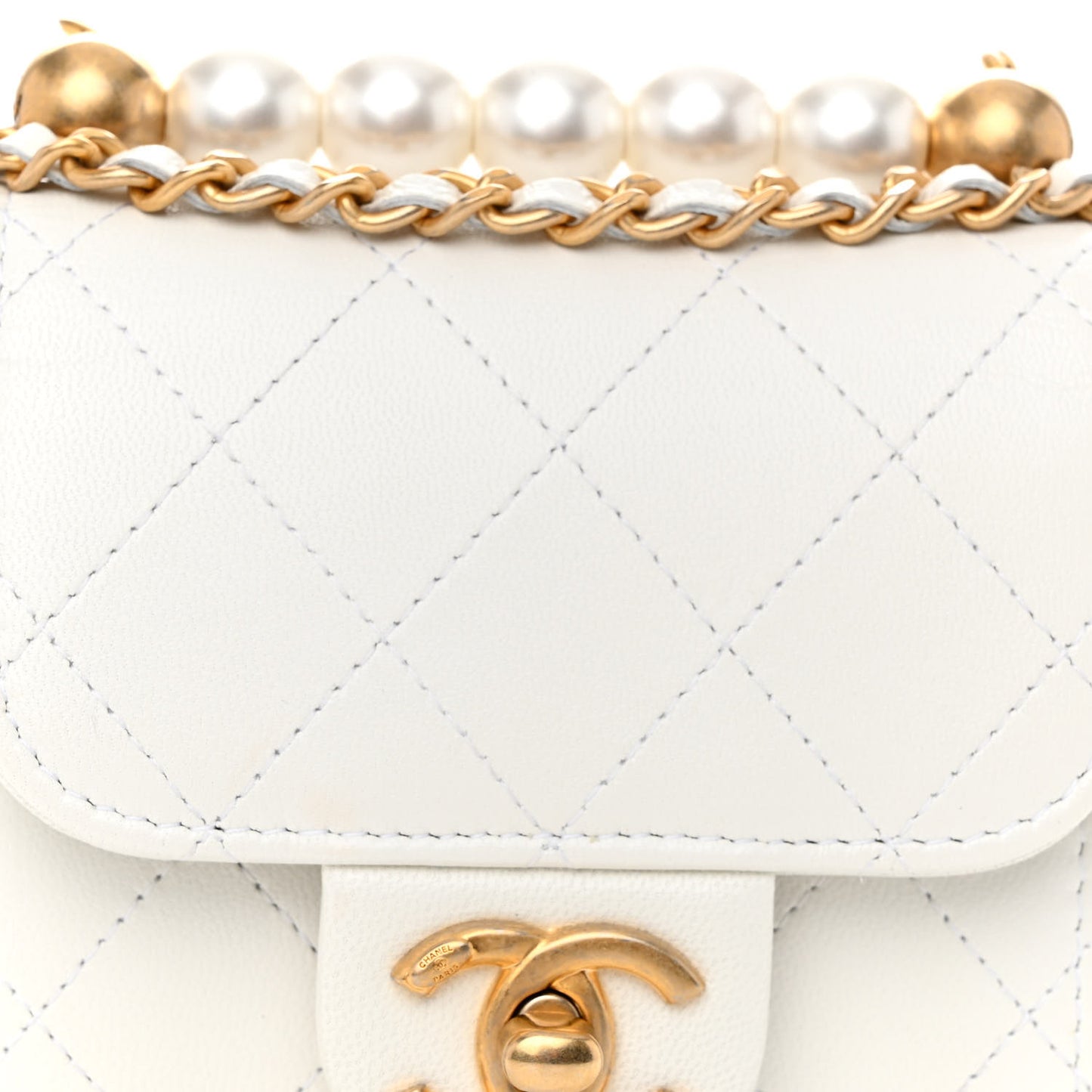 Lambskin Quilted Chic Pearls Flap White