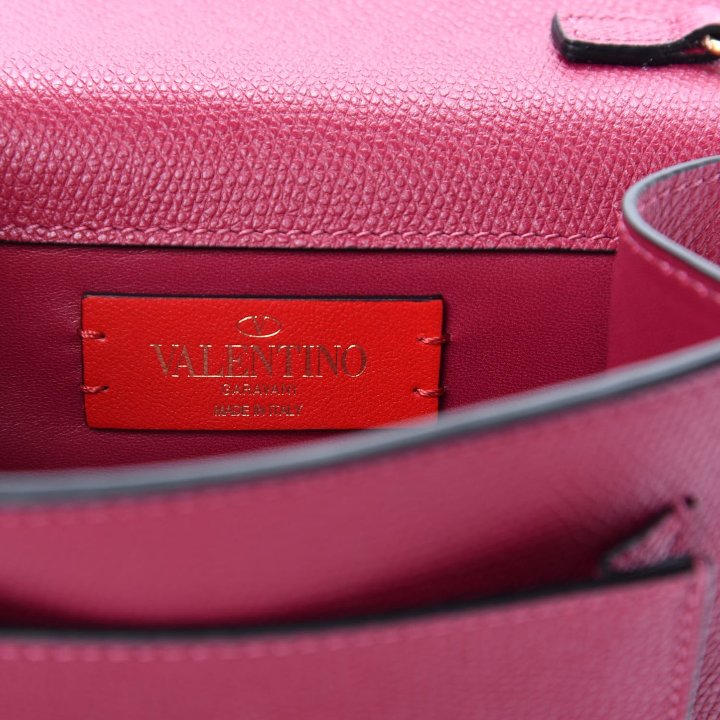 Grainy Calfskin VLogo Crossbody Bag Raspberry