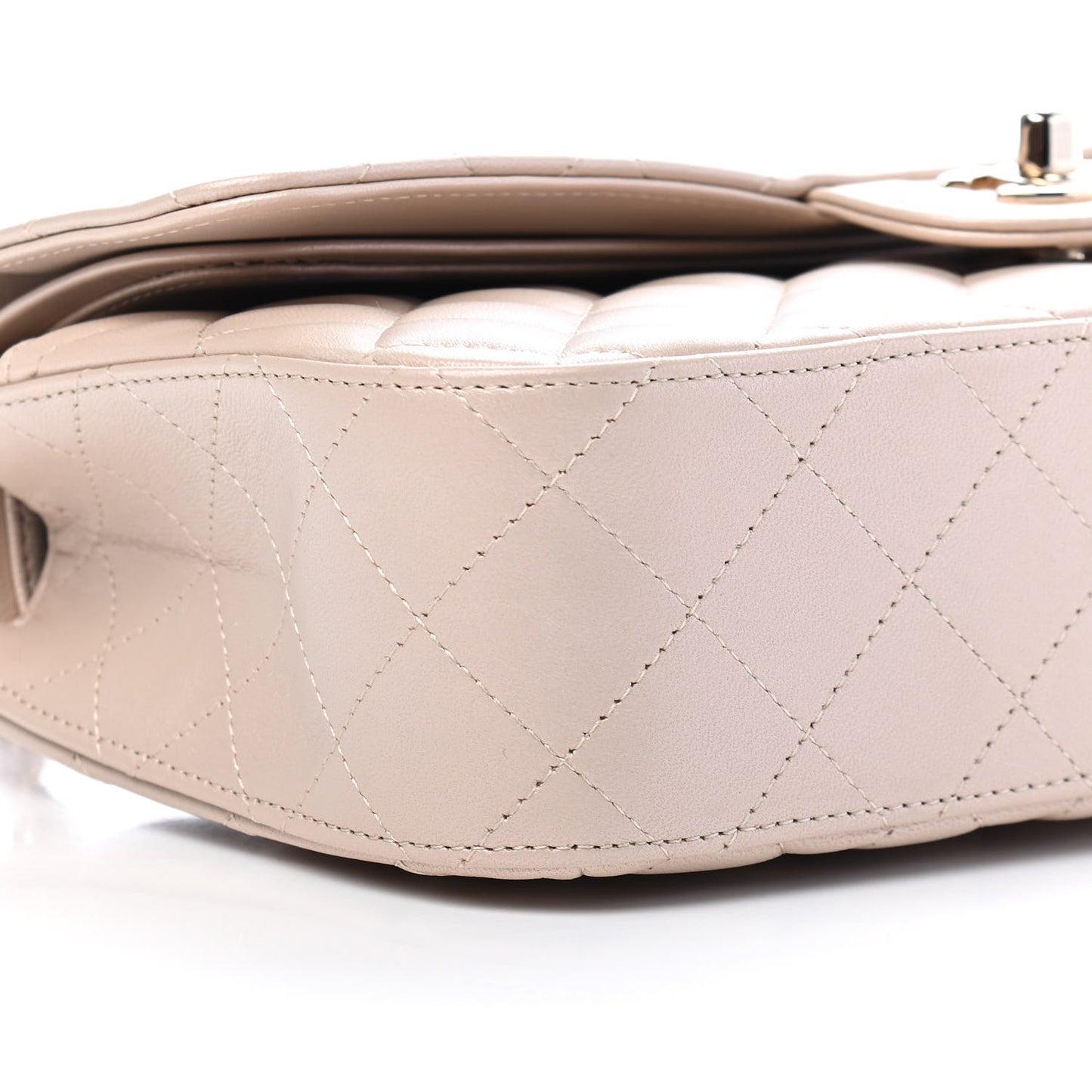 Iridescent Lambskin Quilted Medium Double Flap Beige