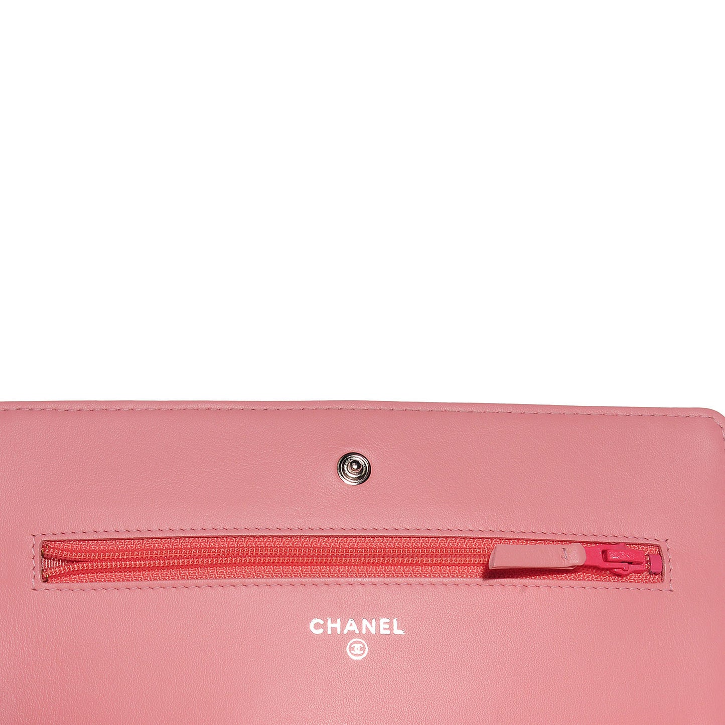 Patent Quilted Wallet On Chain WOC Pink