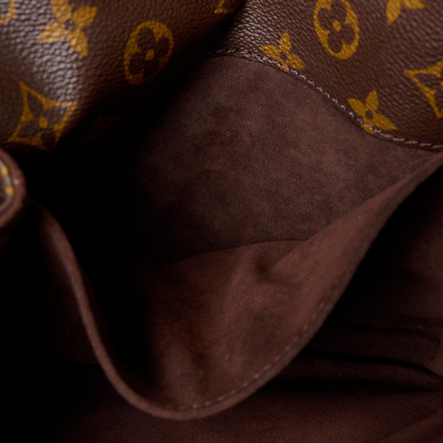 Louis Vuitton Monogram Pochette Metis 7 of 14