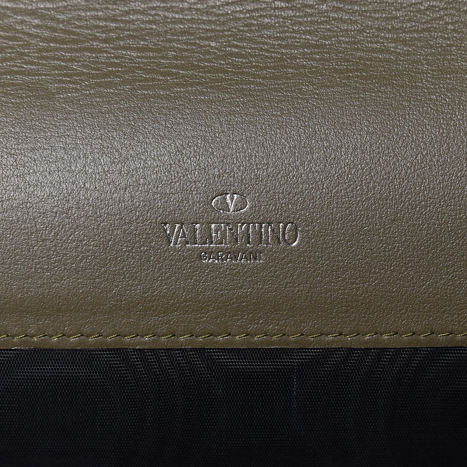 Valentino Garavani Calfskin Rockstud Travel Wallet Army Green 6 of 8