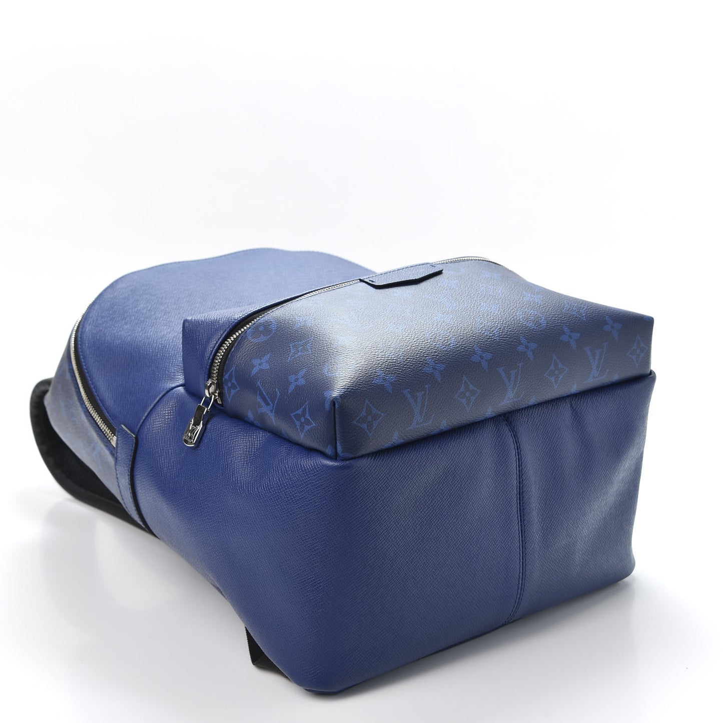 Taiga Monogram Discovery Backpack PM Cobalt