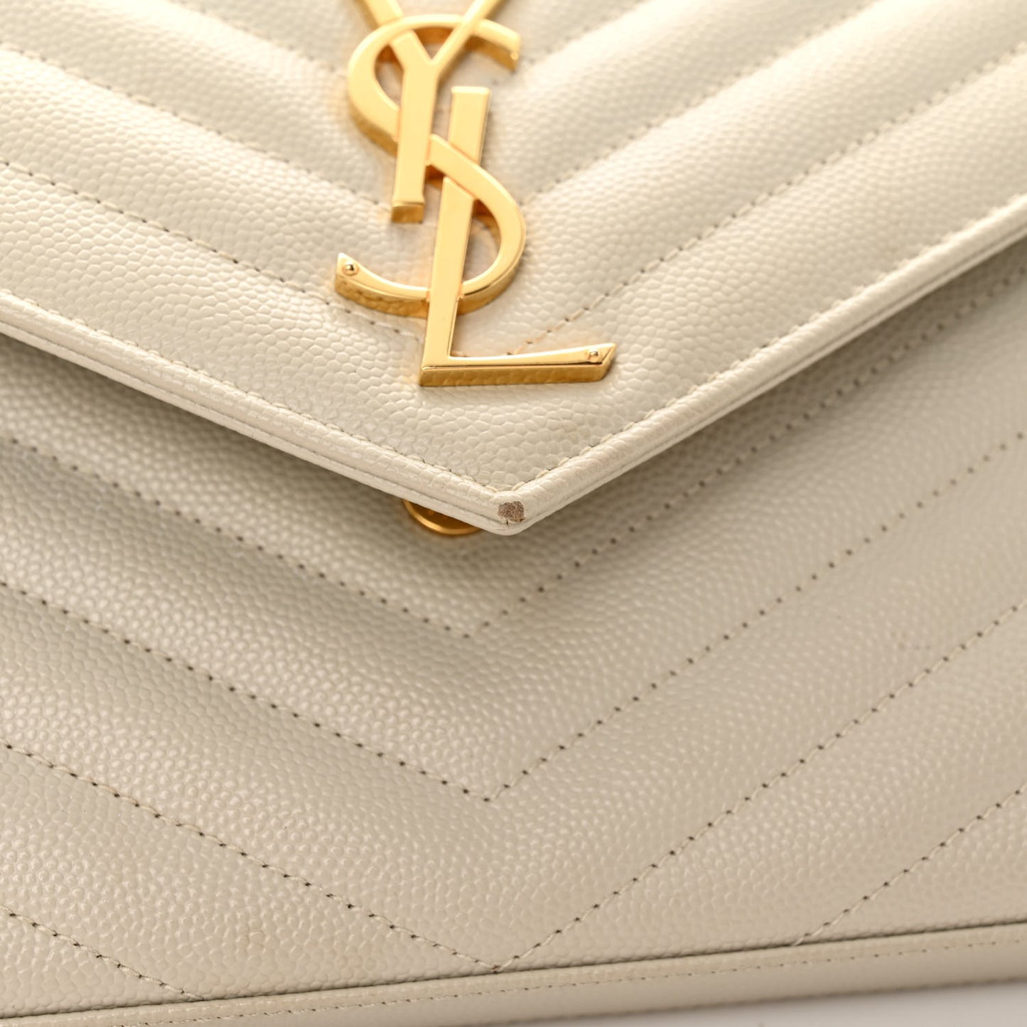 Grain De Poudre Matelasse Chevron Monogram Chain Wallet Crema Soft