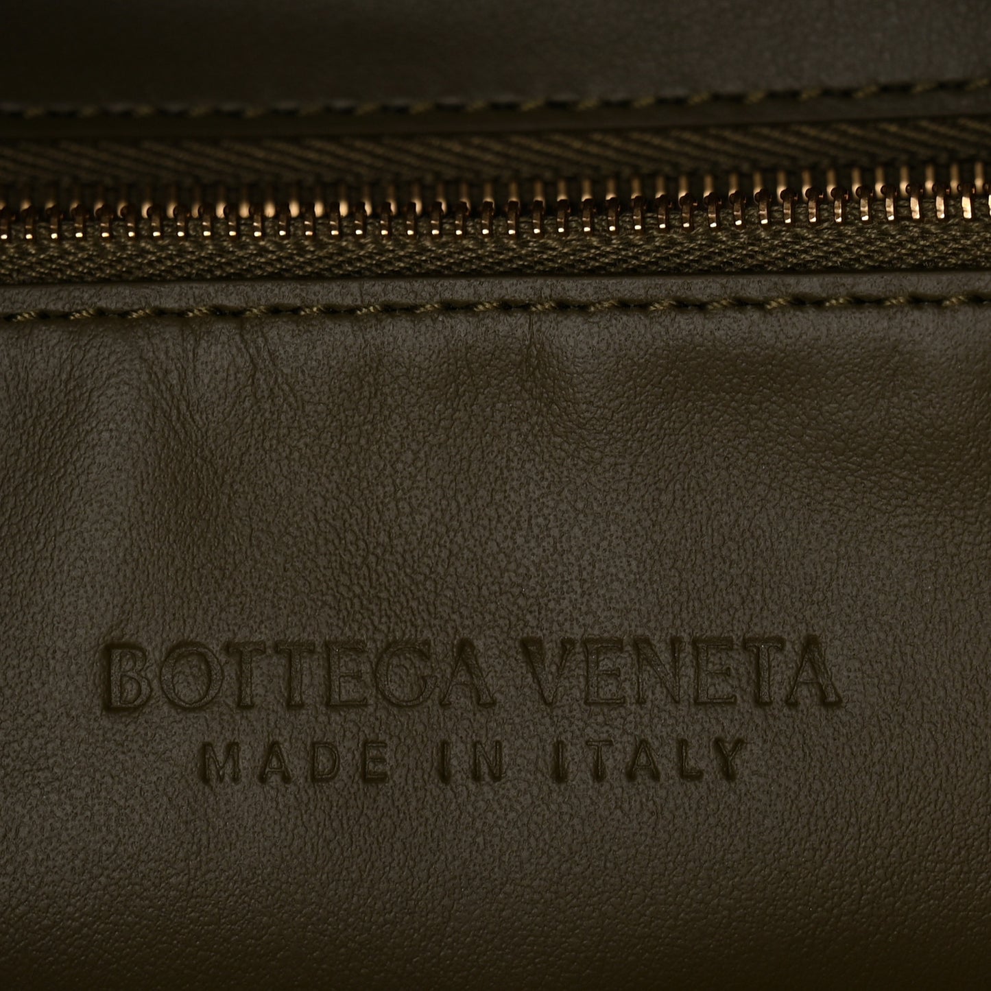 Suede Intrecciato Large Hop Mud