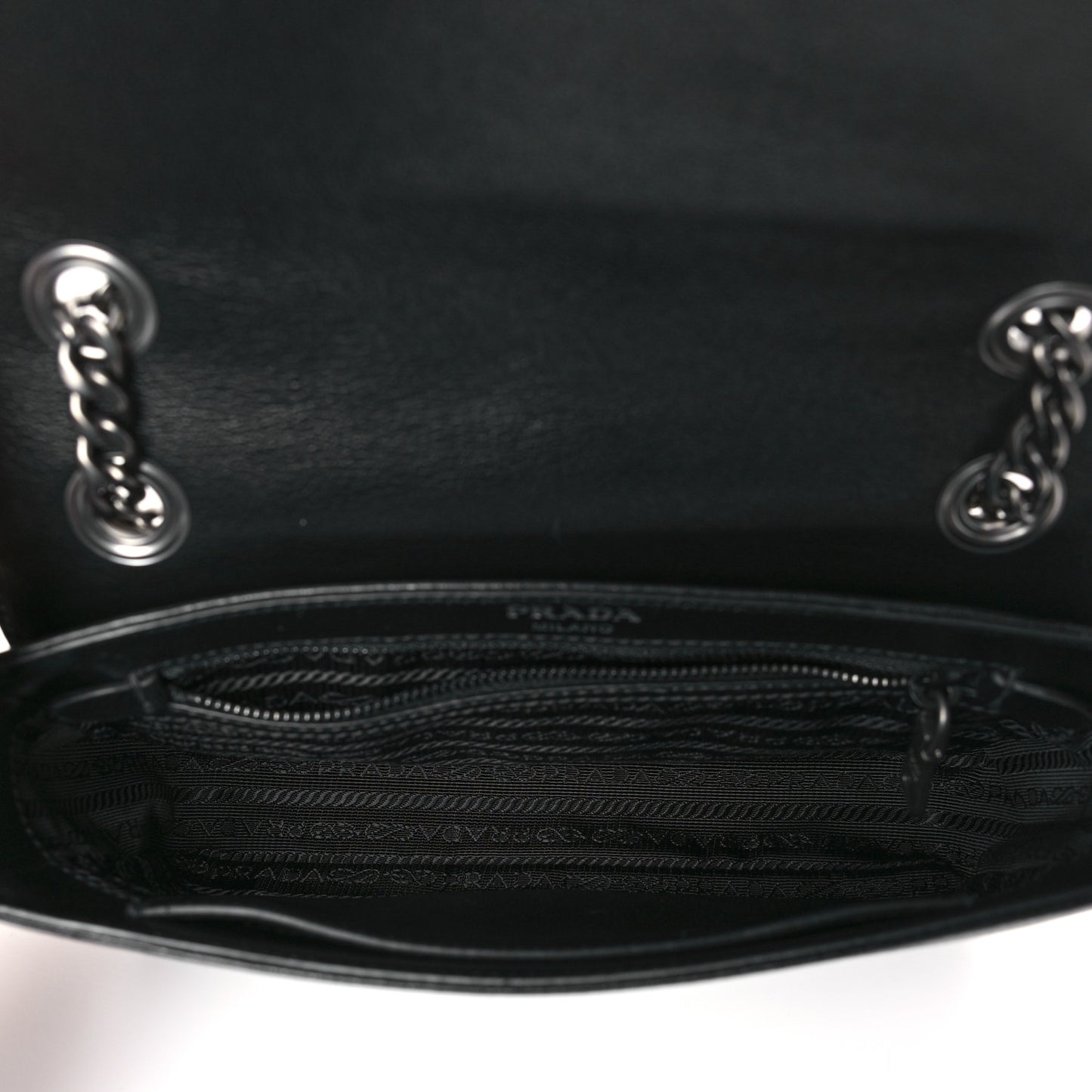 Vitello Studded Crossbody White Black