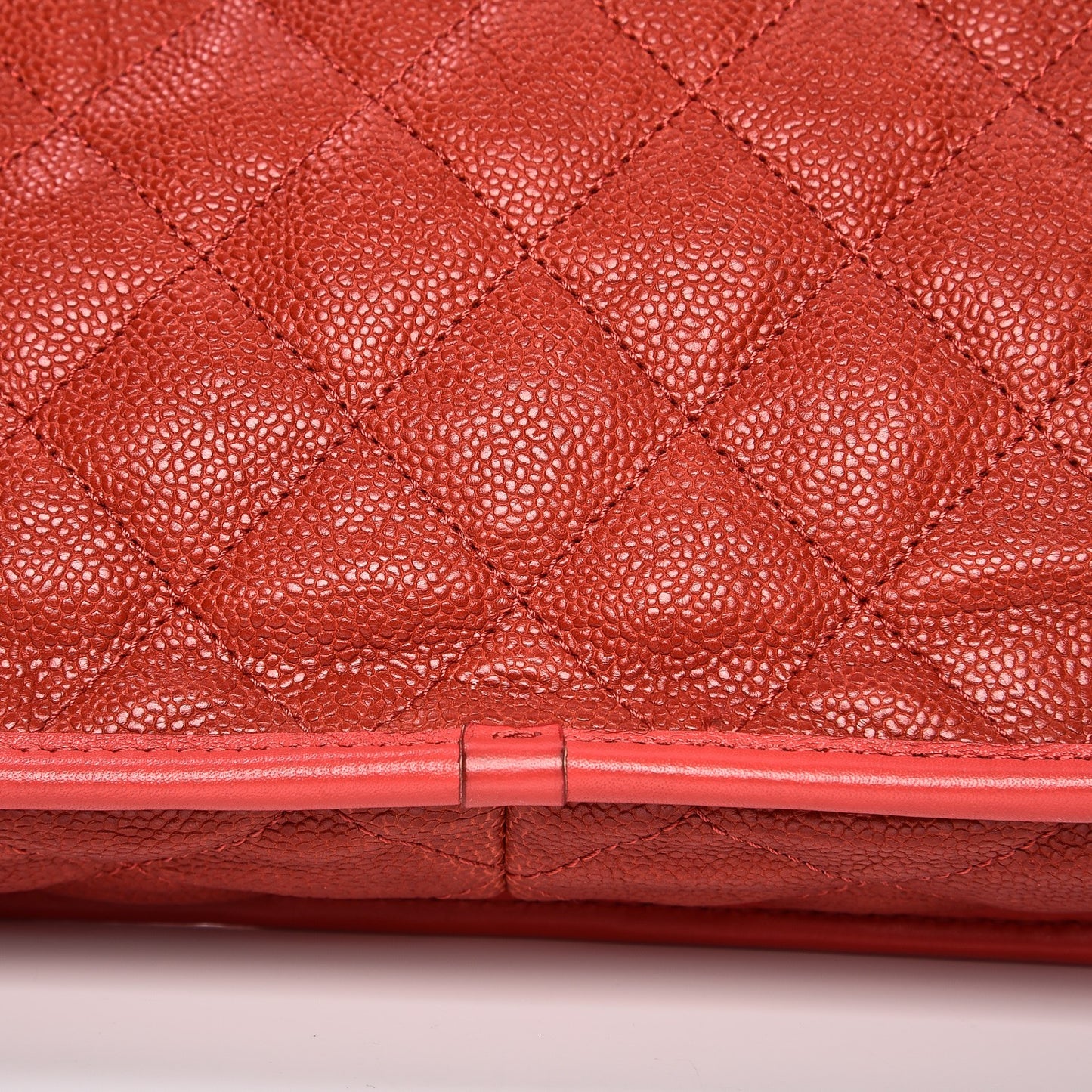 Caviar Quilted Medium French Riviera Flap Red